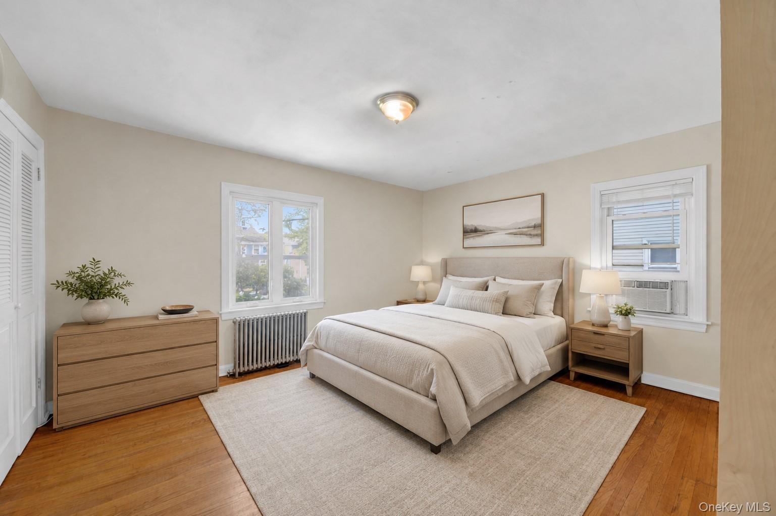 Single Family Hering Avenue Bronx, NY 10461, MLS-1028761-2