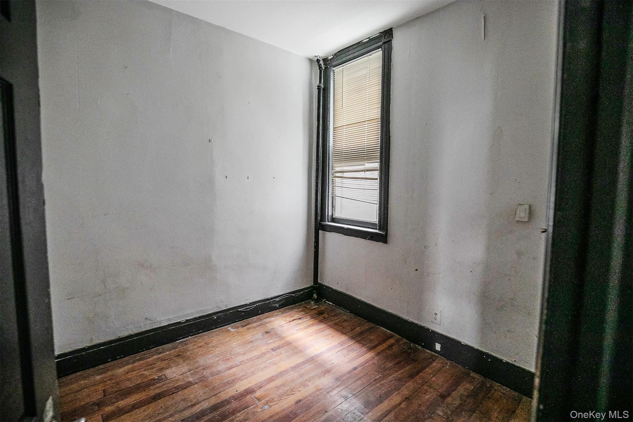 Single Family Linden Street Brooklyn, NY 11237, MLS-1028762-18