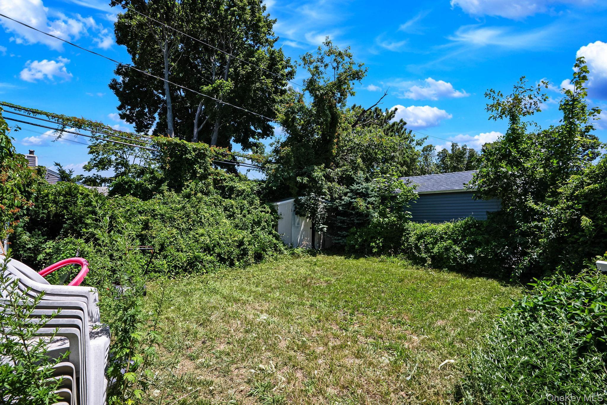 Single Family Venetian Boulevard Suffolk County, NY 11757, MLS-1028781-33
