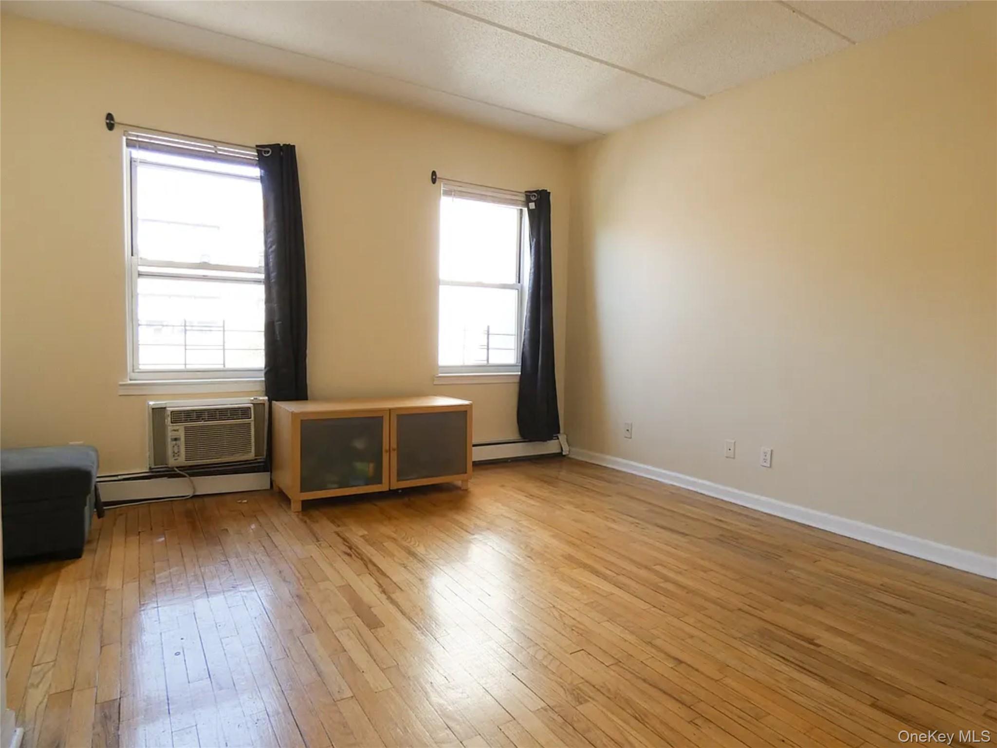 Apartment E 112th Street Manhattan, NY 10029, MLS-1028793-4