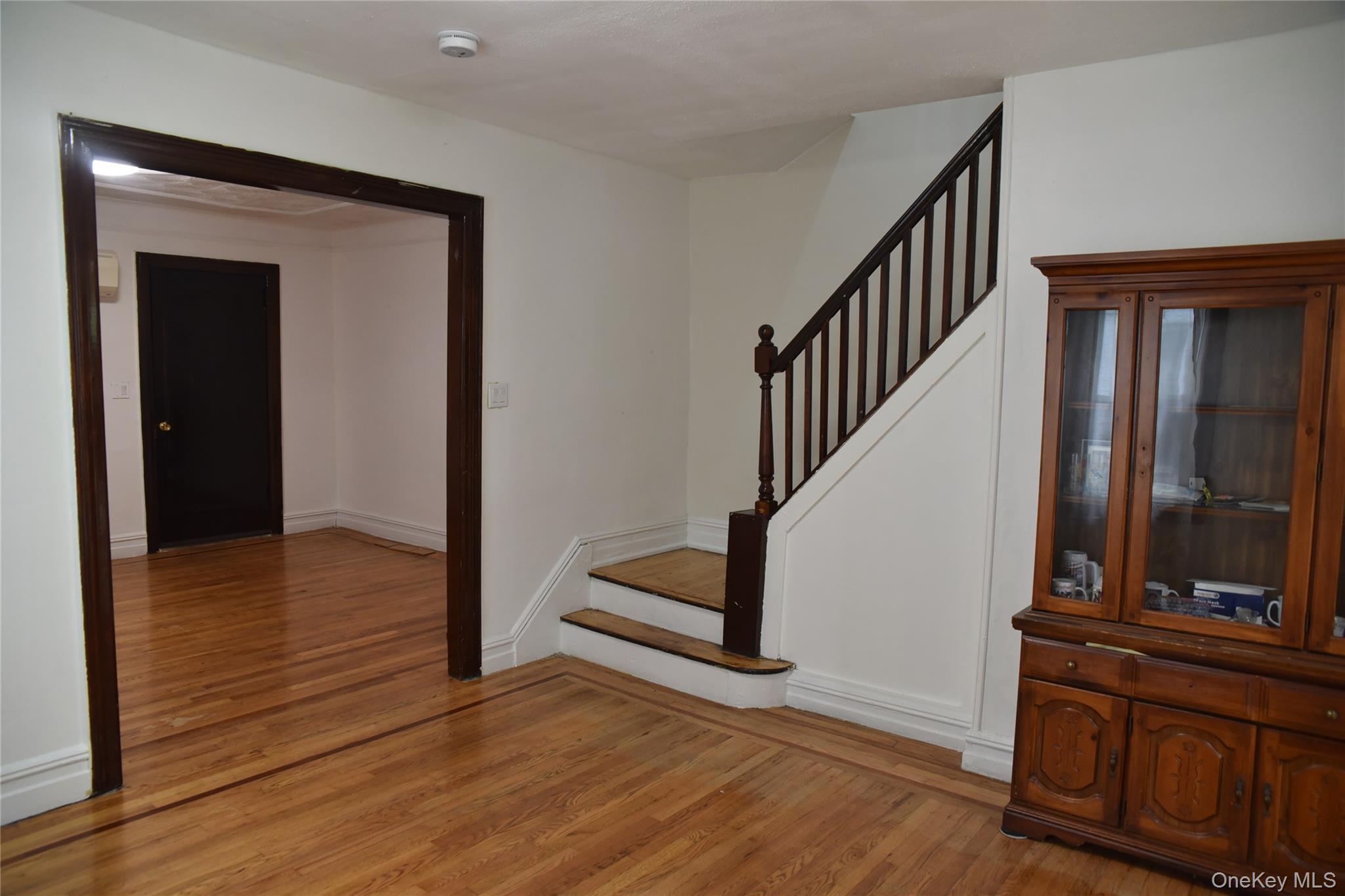 Single Family Digney Avenue  Bronx, NY 10466, MLS-1028801-5