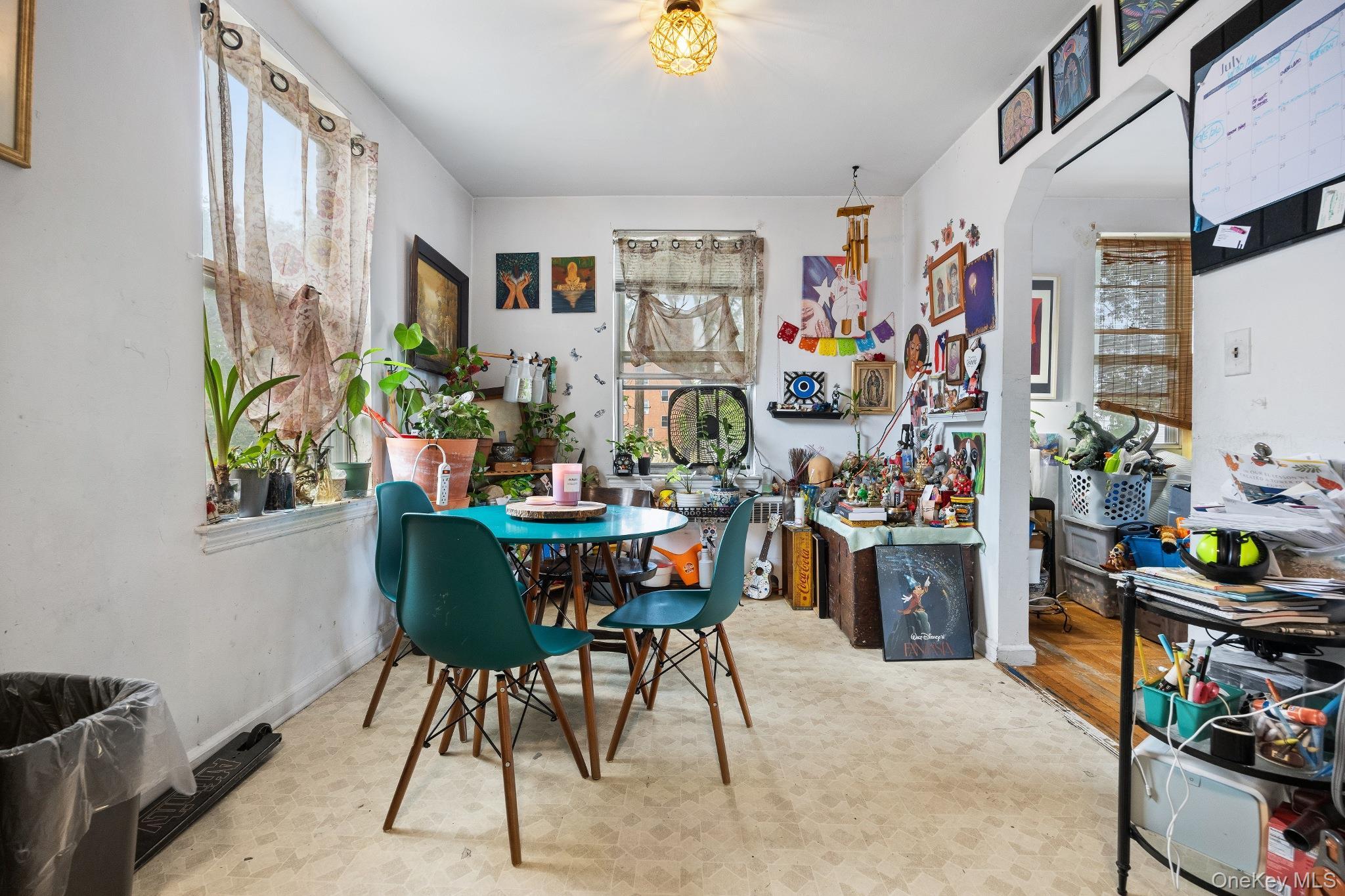 Single Family Woodhull Avenue  Bronx, NY 10469, MLS-1028812-20