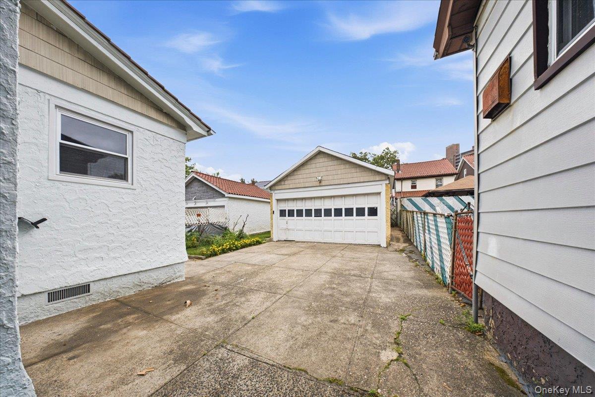 Single Family Woodhaven Boulevard  Queens, NY 11385, MLS-1028823-27