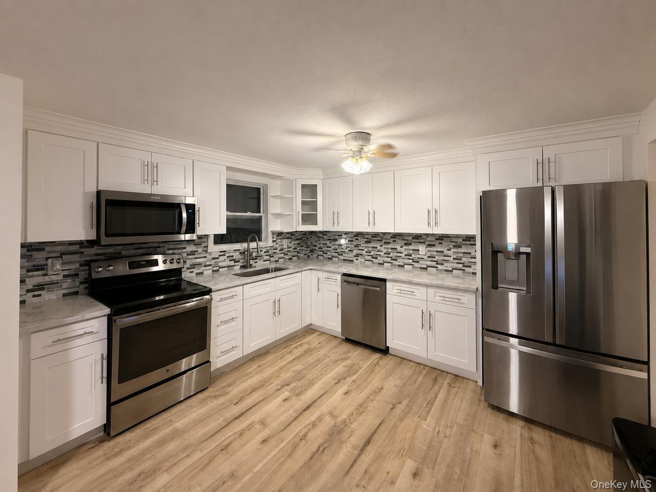 Single Family Biscayne Drive  Suffolk County, NY 11784, MLS-1028828-5