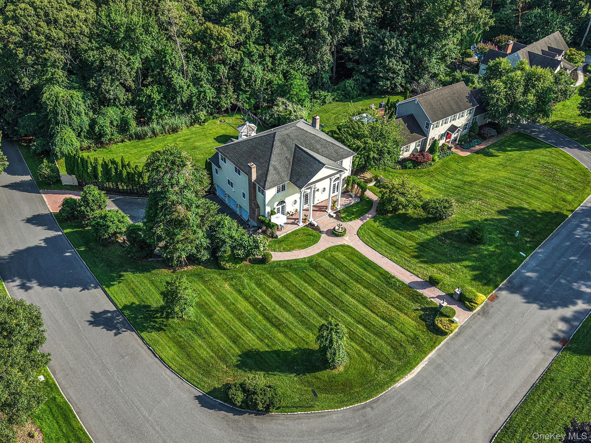 Single Family Dover Court Suffolk County, NY 11792, MLS-1028845-5