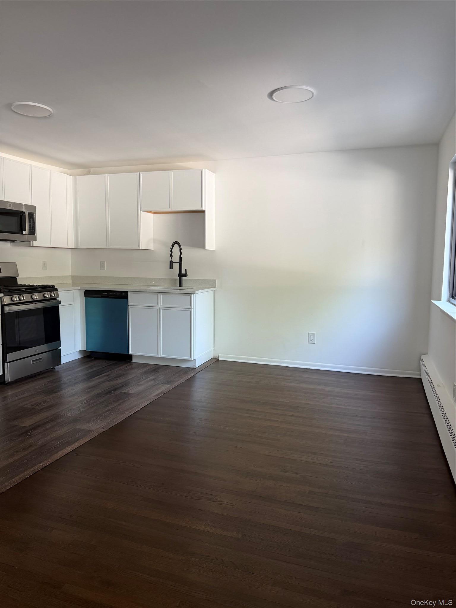 Single Family W Lawrence Park Drive Rockland County, NY 10968, MLS-1028885-7
