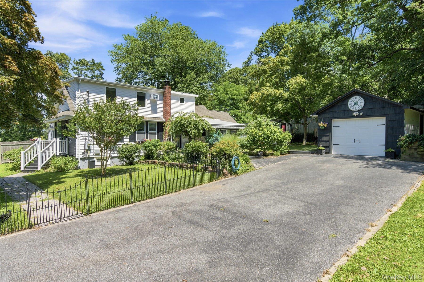 Single Family Cherry Road  Suffolk County, NY 11778, MLS-1028893-3