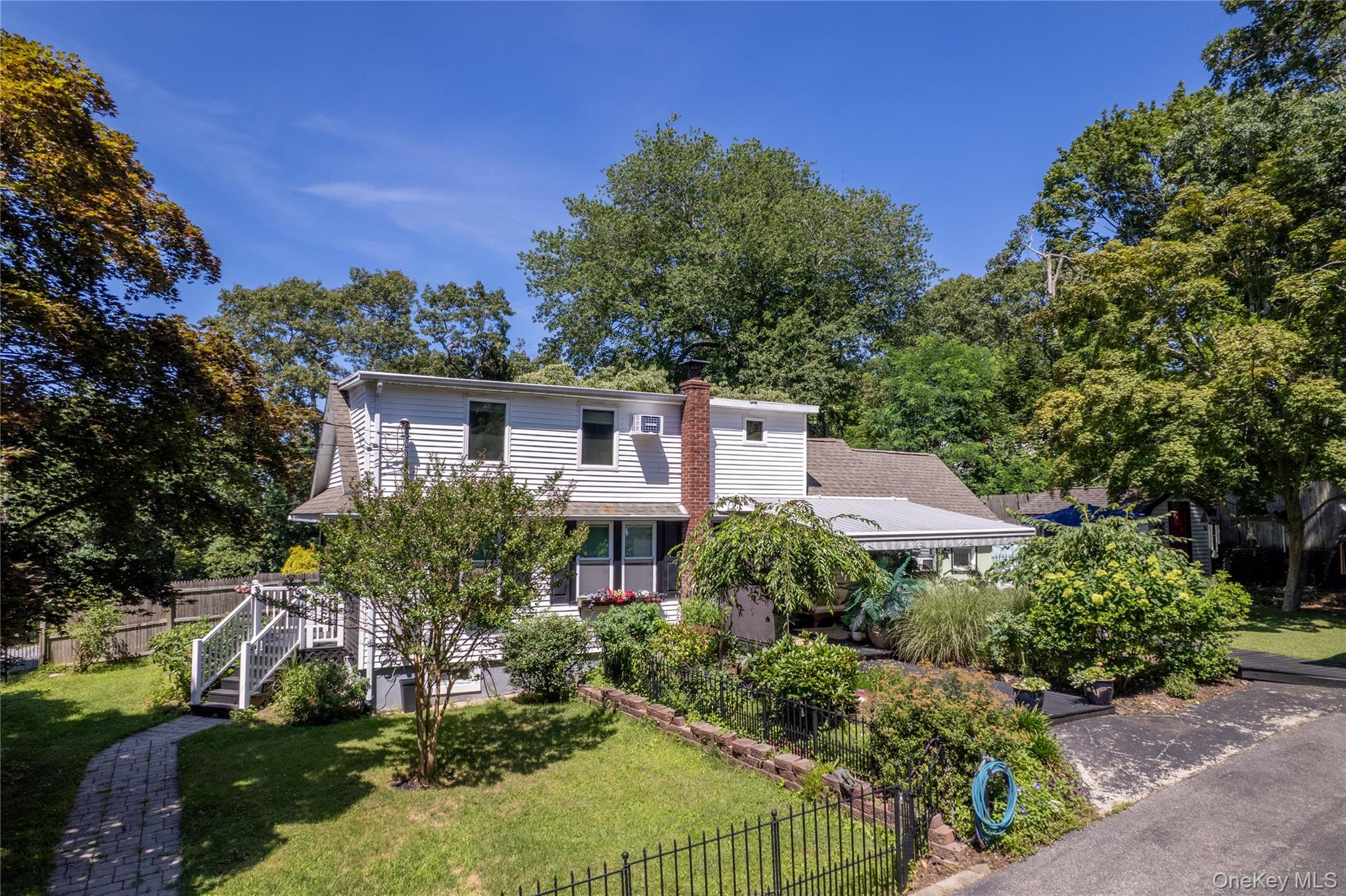 Single Family Cherry Road  Suffolk County, NY 11778, MLS-1028893-4