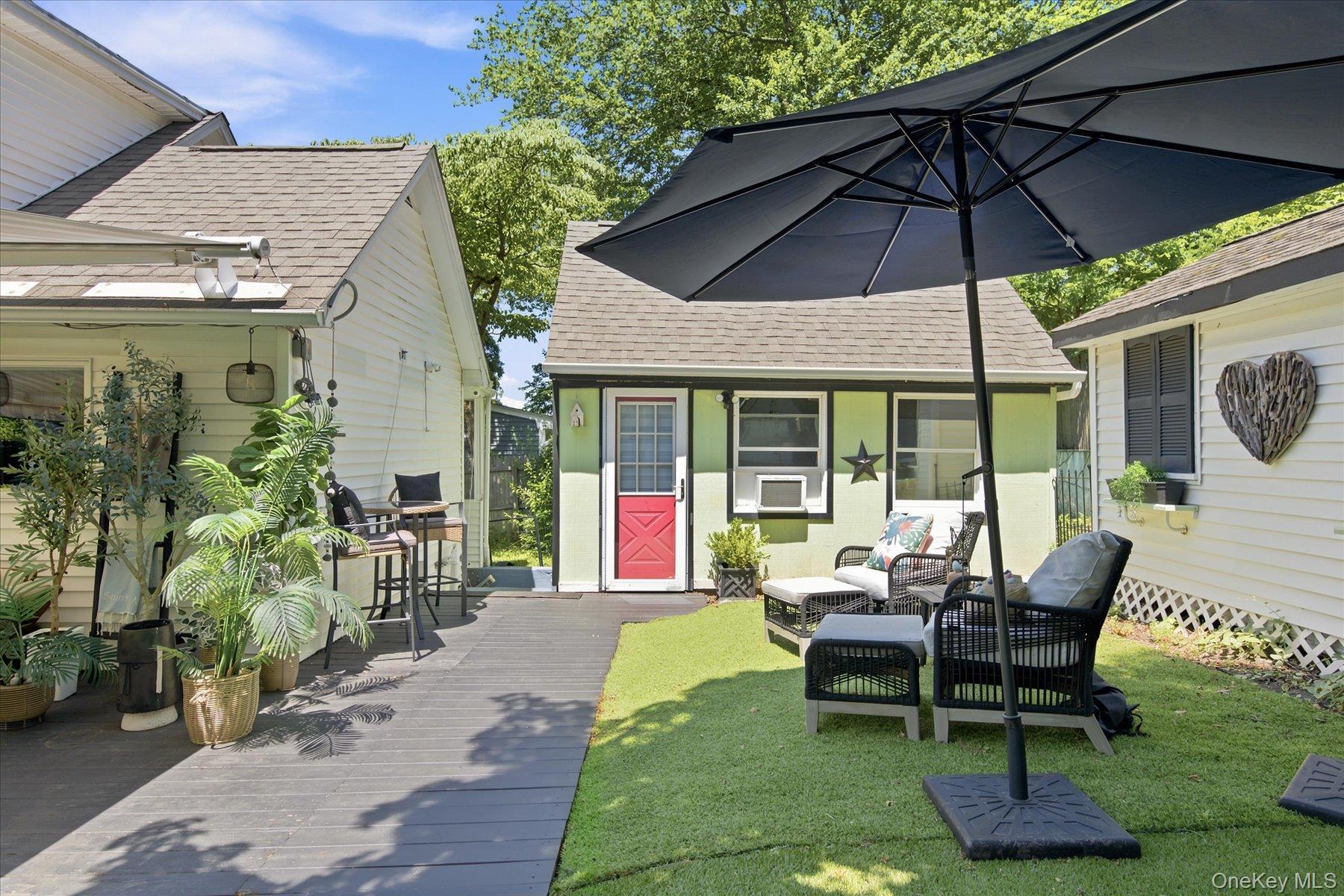 Single Family Cherry Road  Suffolk County, NY 11778, MLS-1028893-9