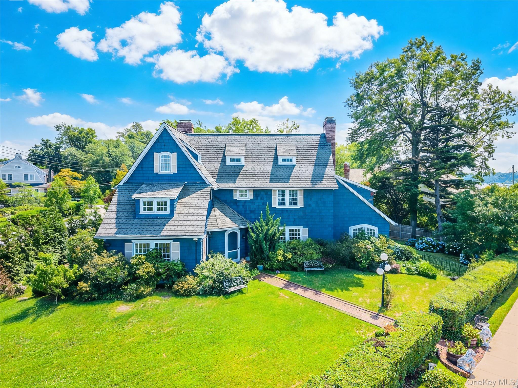 Single Family Shore Road Queens, NY 11363, MLS-1028948-3