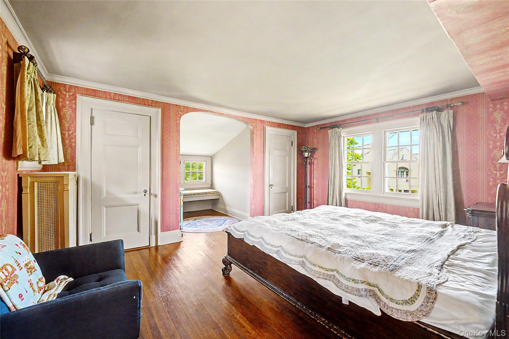 Single Family Shore Road Queens, NY 11363, MLS-1028948-30