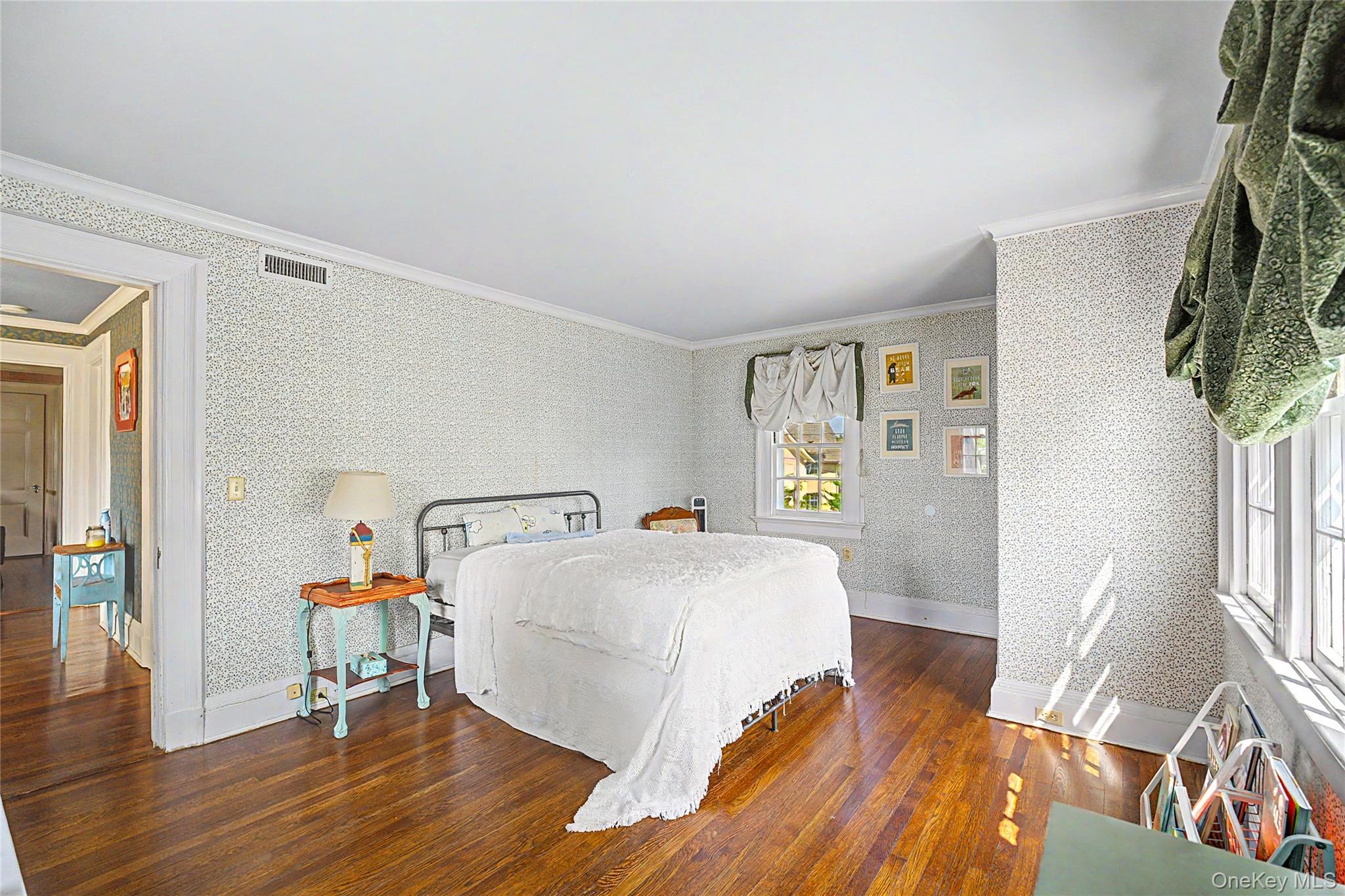 Single Family Shore Road Queens, NY 11363, MLS-1028948-31