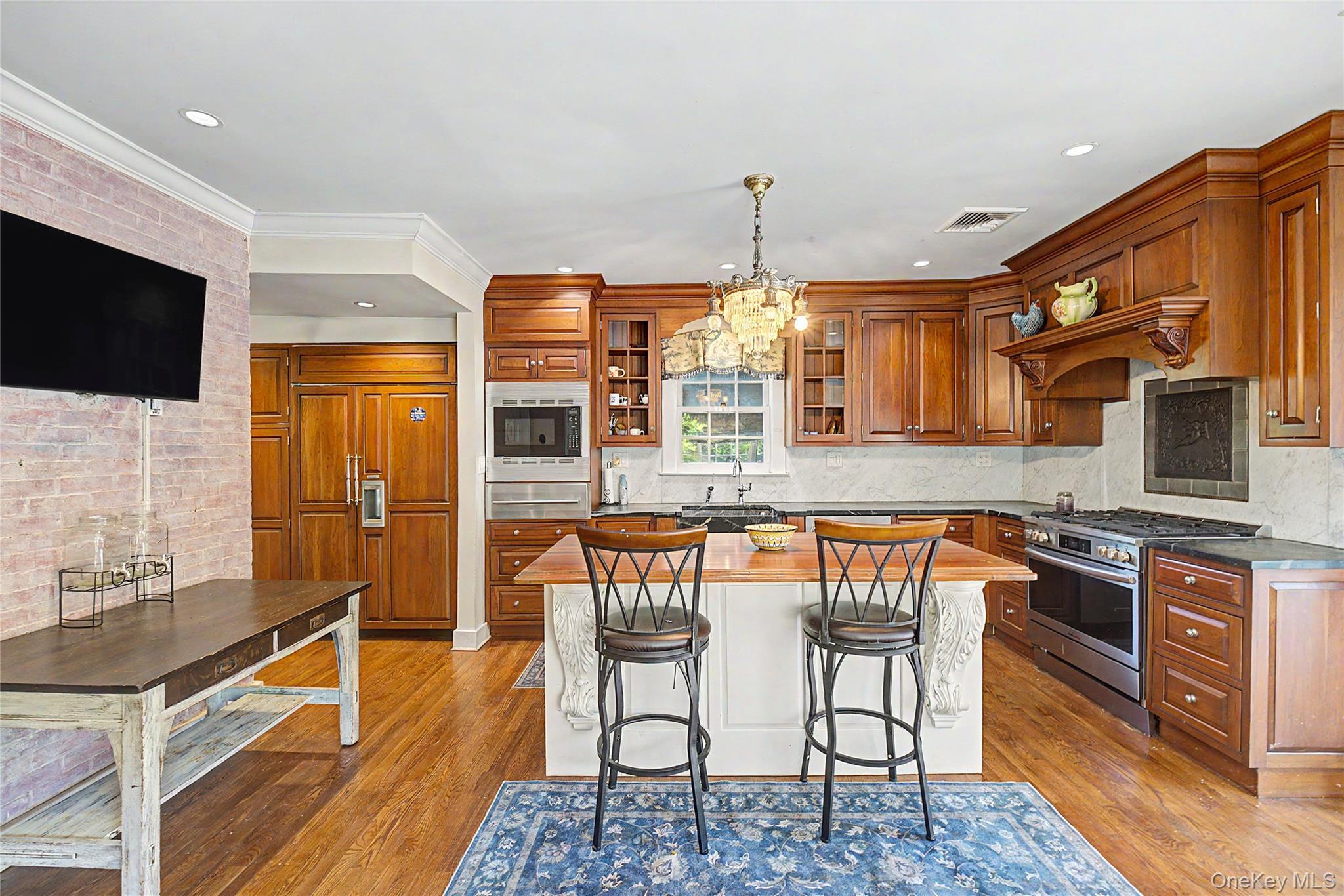 Single Family Shore Road Queens, NY 11363, MLS-1028948-40