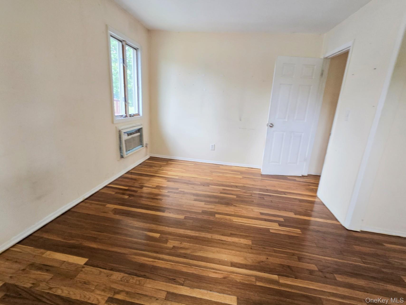 Single Family Broadfield Place Nassau County, NY 11542, MLS-1028957-14
