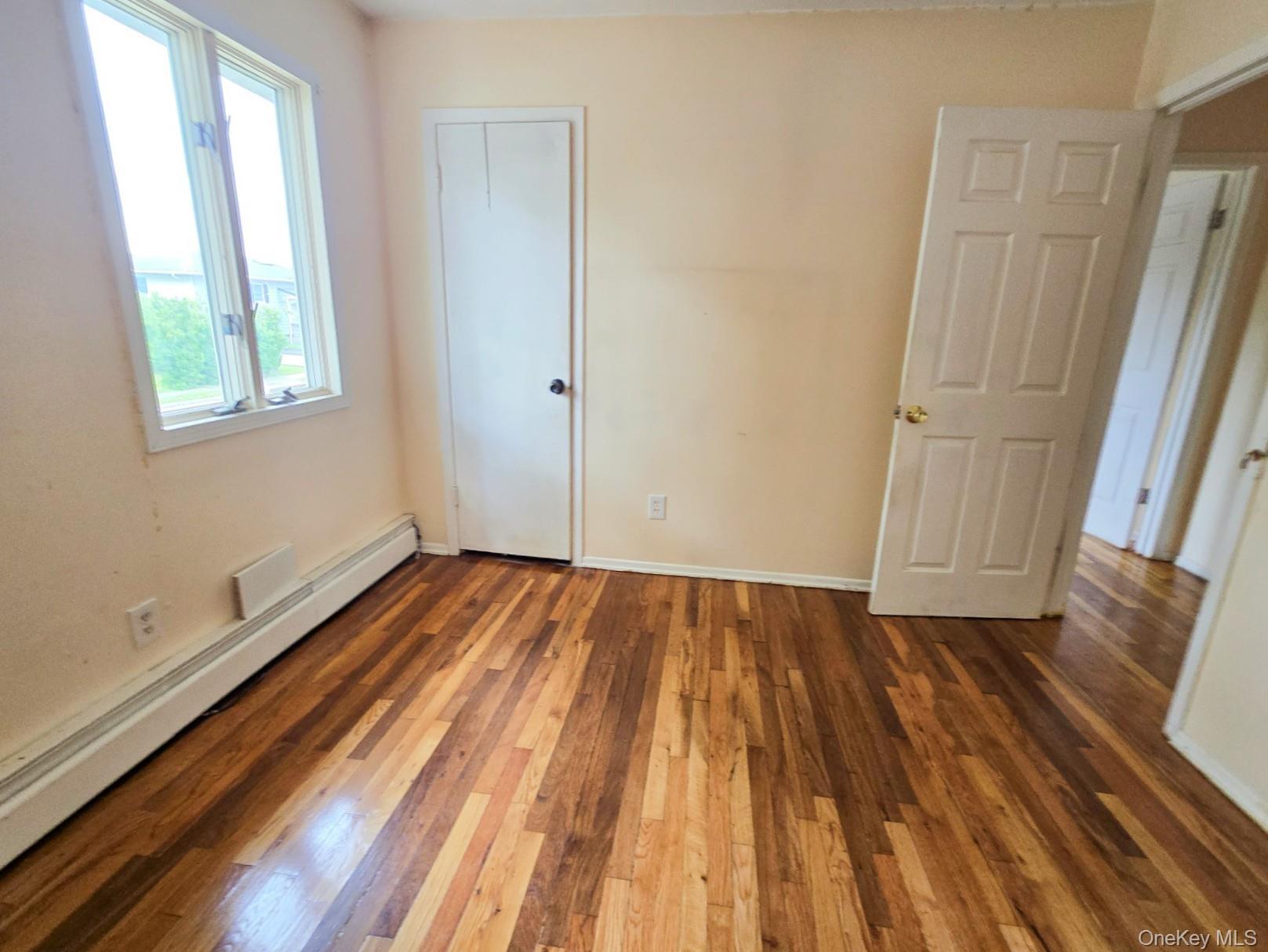 Single Family Broadfield Place Nassau County, NY 11542, MLS-1028957-16