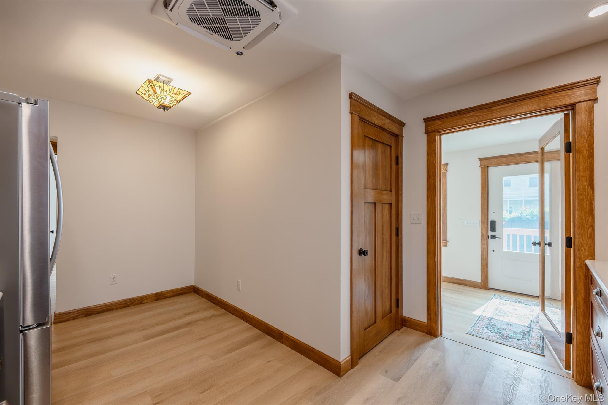 Single Family Lindsley Avenue  Ulster County, NY 12401, MLS-1028971-22