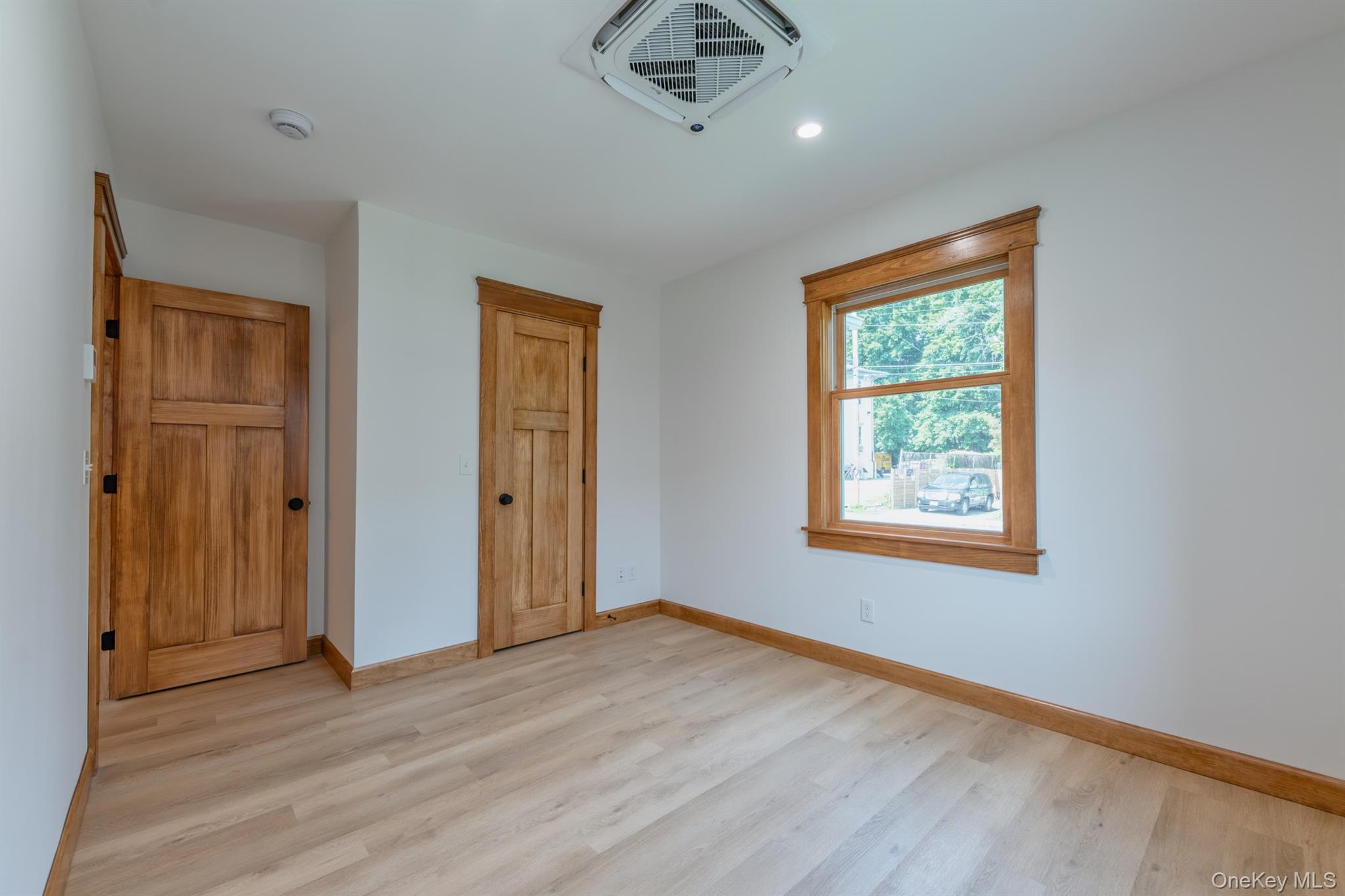 Single Family Lindsley Avenue  Ulster County, NY 12401, MLS-1028971-28