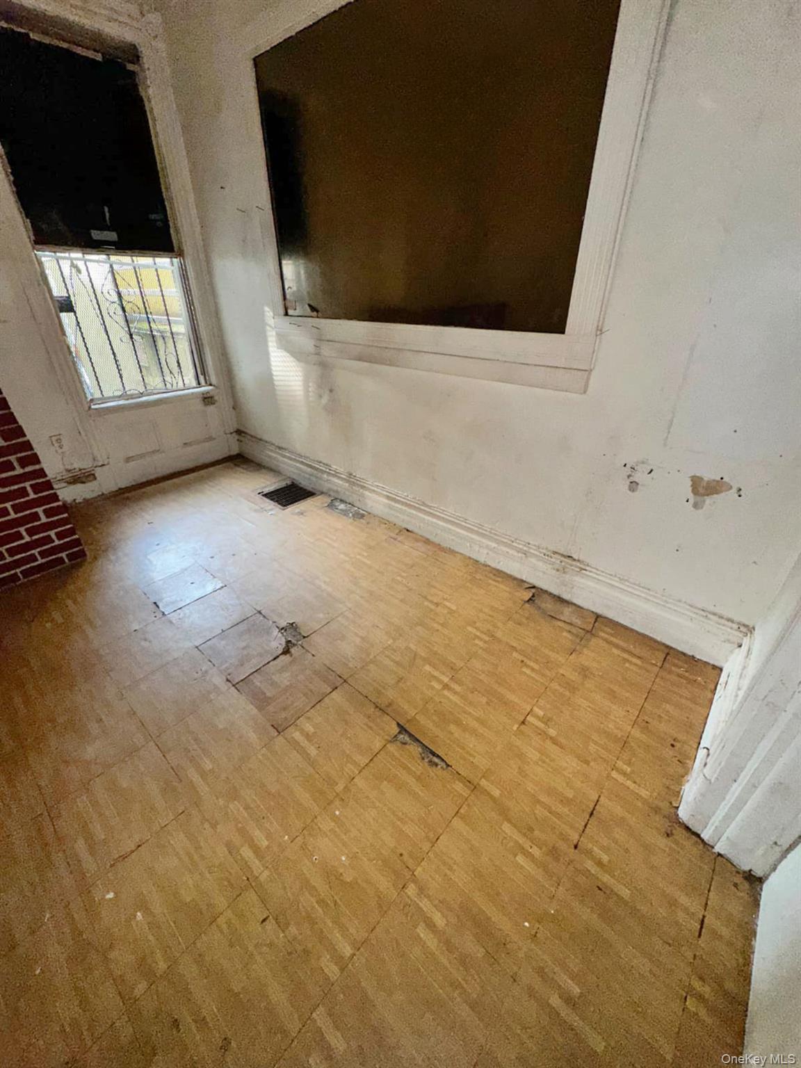 Single Family Clay Avenue Bronx, NY 10456, MLS-1028995-35