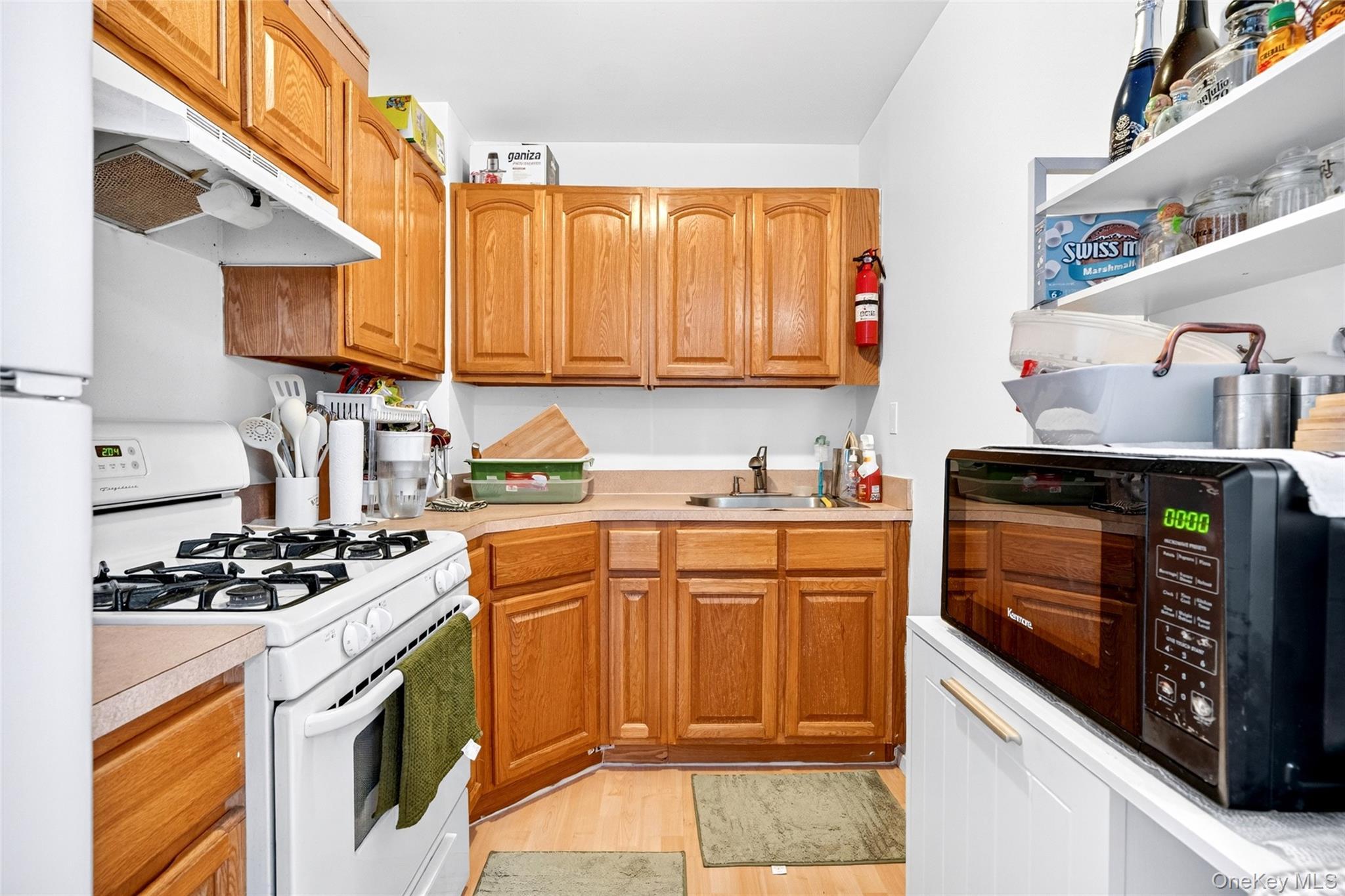 Commercial Sale Purdy Street Bronx, NY 10462, MLS-1028996-8