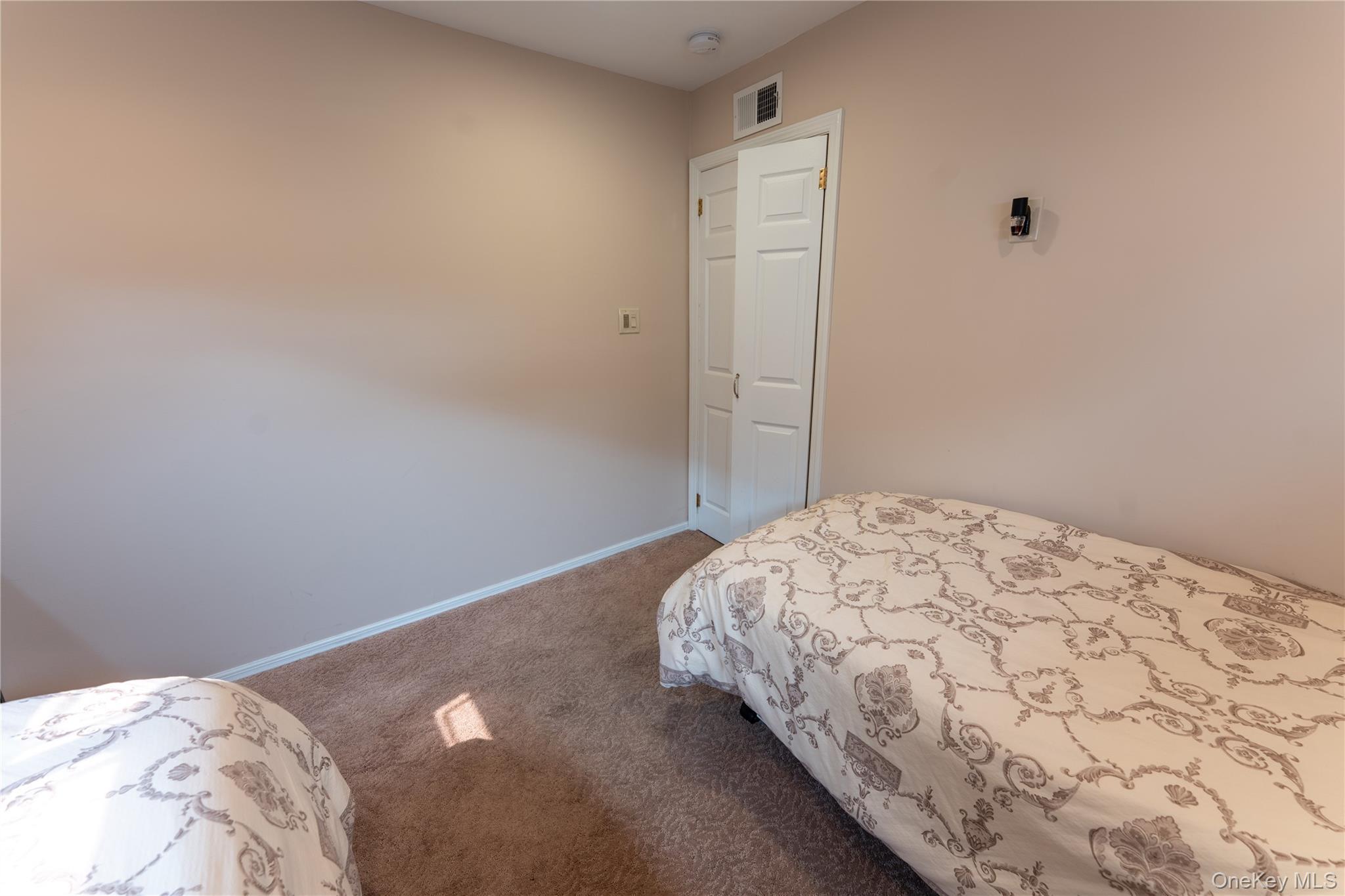 Single Family Montgomery Avenue  Nassau County, NY 11572, MLS-1029003-17