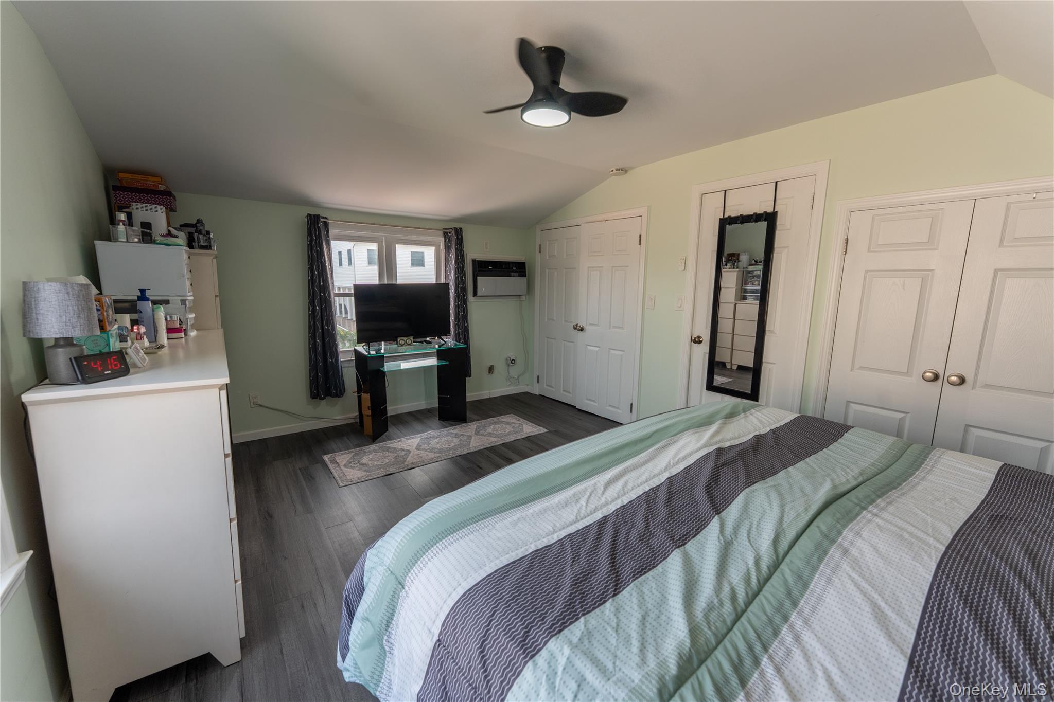 Single Family Montgomery Avenue  Nassau County, NY 11572, MLS-1029003-22
