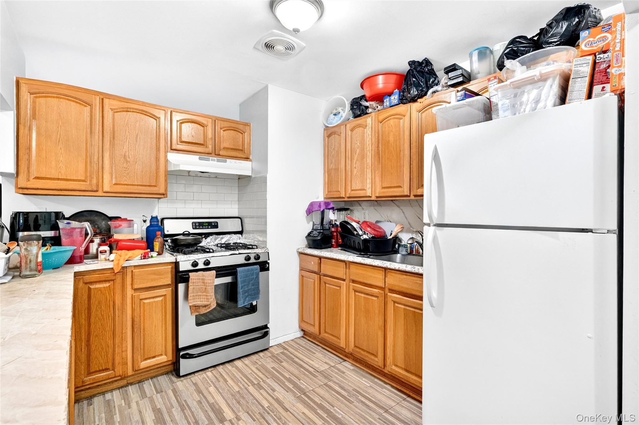 Commercial Sale Purdy Street Bronx, NY 10462, MLS-1029004-17