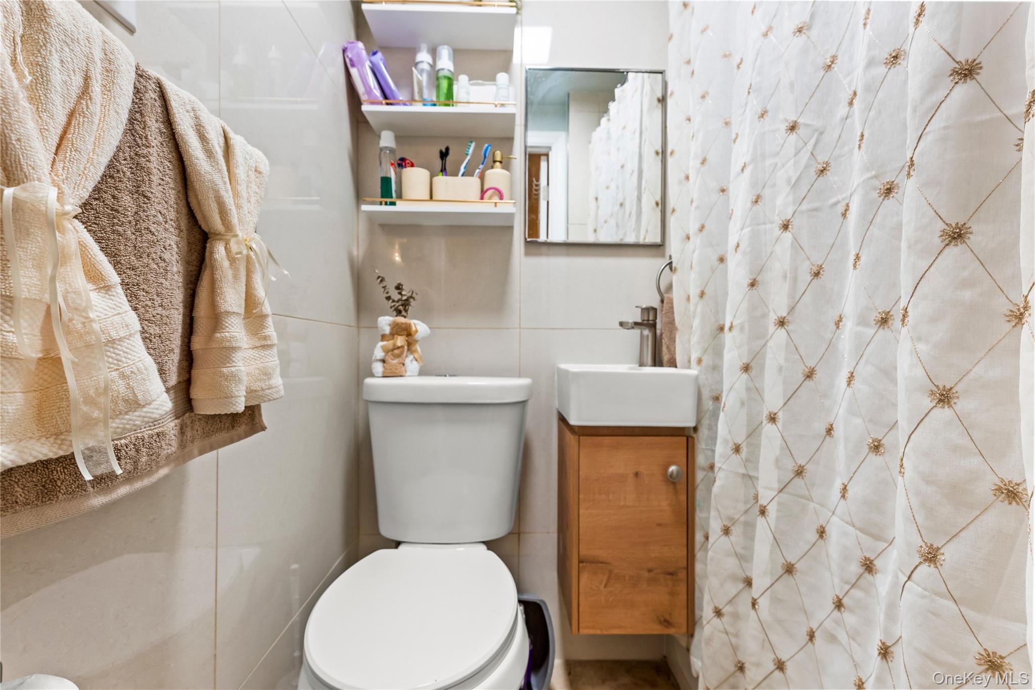 Single Family 43rd Street Brooklyn, NY 11219, MLS-1029012-4