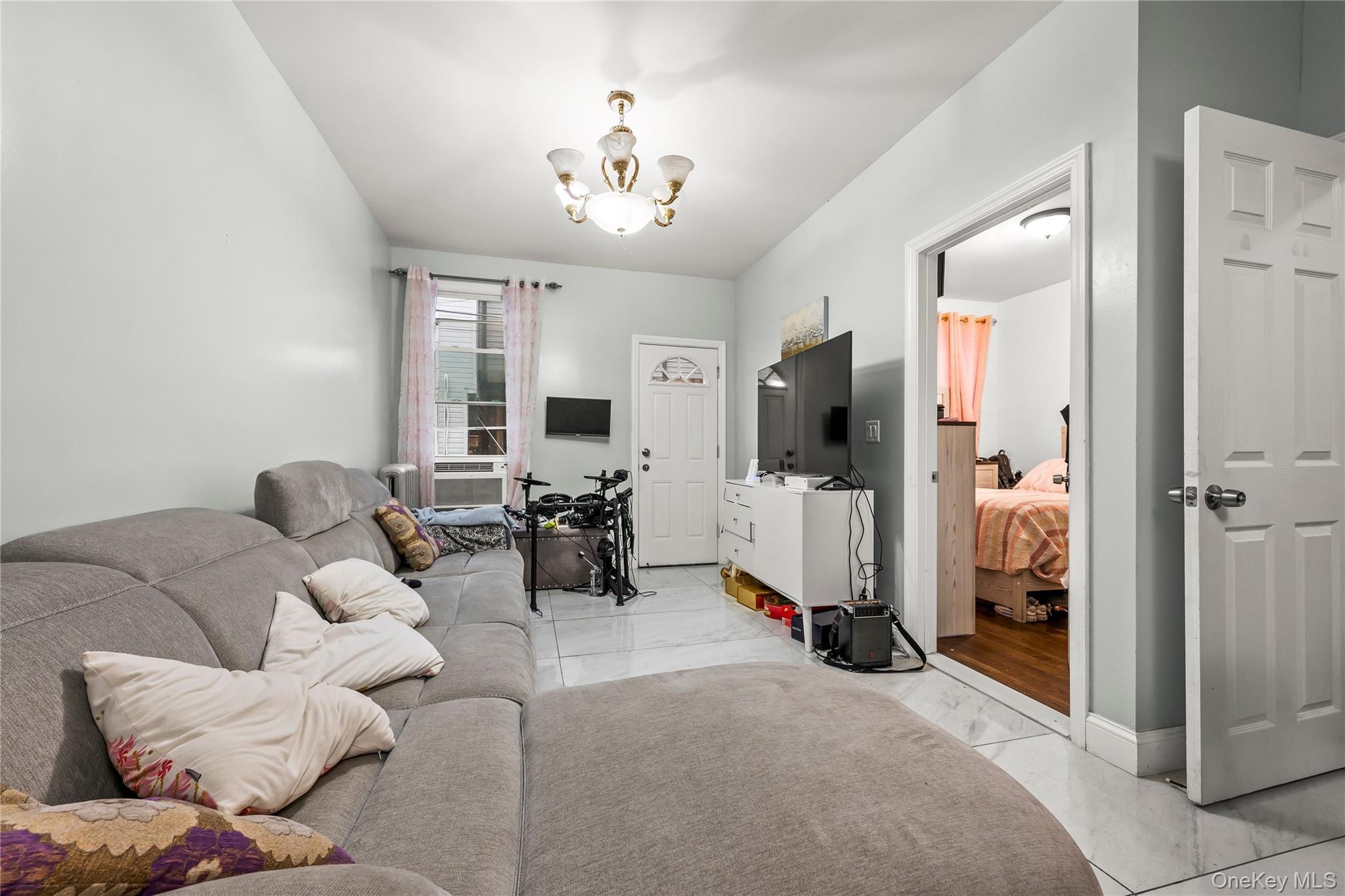Single Family 43rd Street Brooklyn, NY 11219, MLS-1029012-7