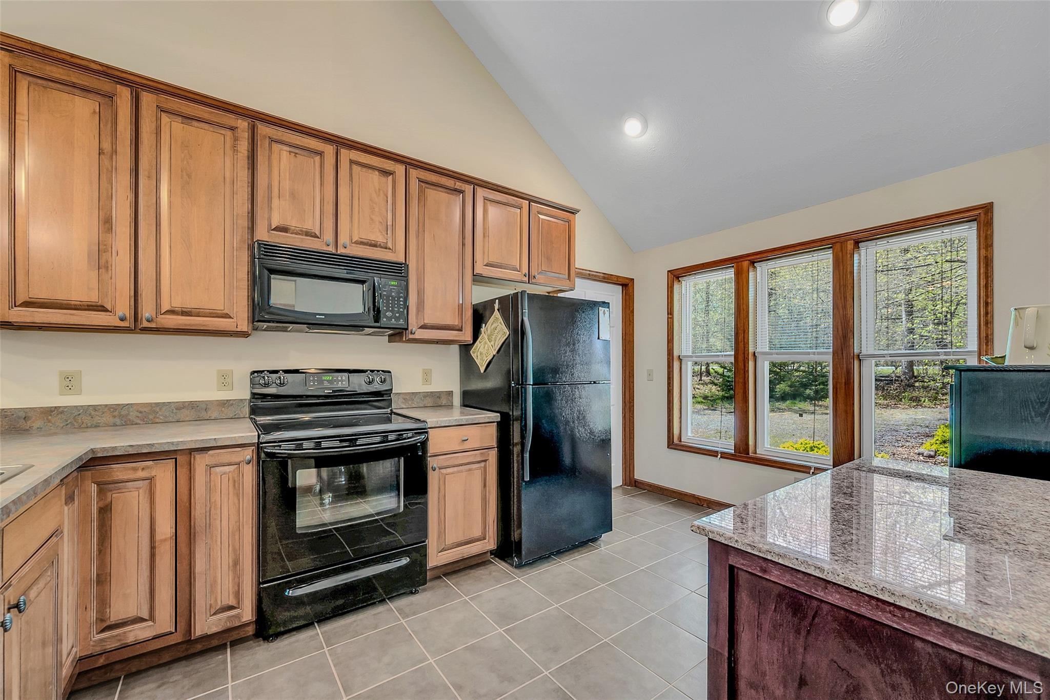 Single Family Road Out Of Area, NY 18424, MLS-1029015-19