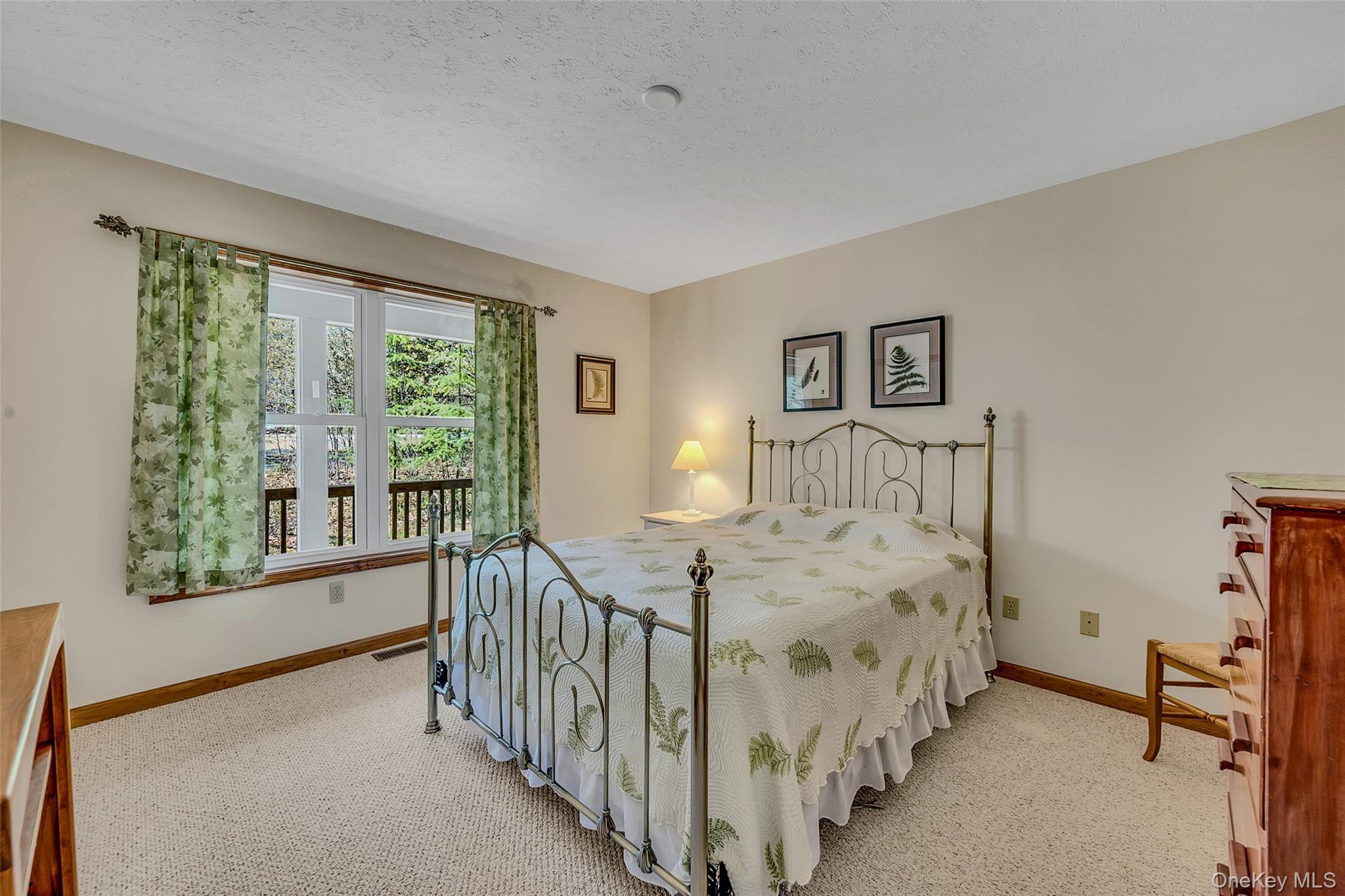 Single Family Road Out Of Area, NY 18424, MLS-1029015-25
