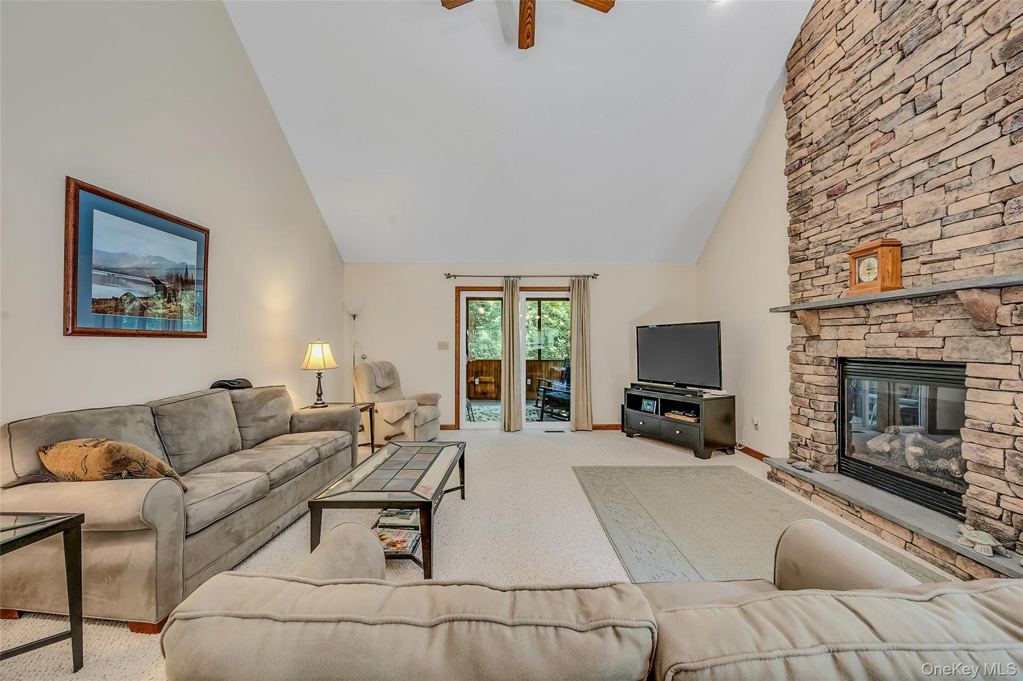 Single Family Road Out Of Area, NY 18424, MLS-1029015-4
