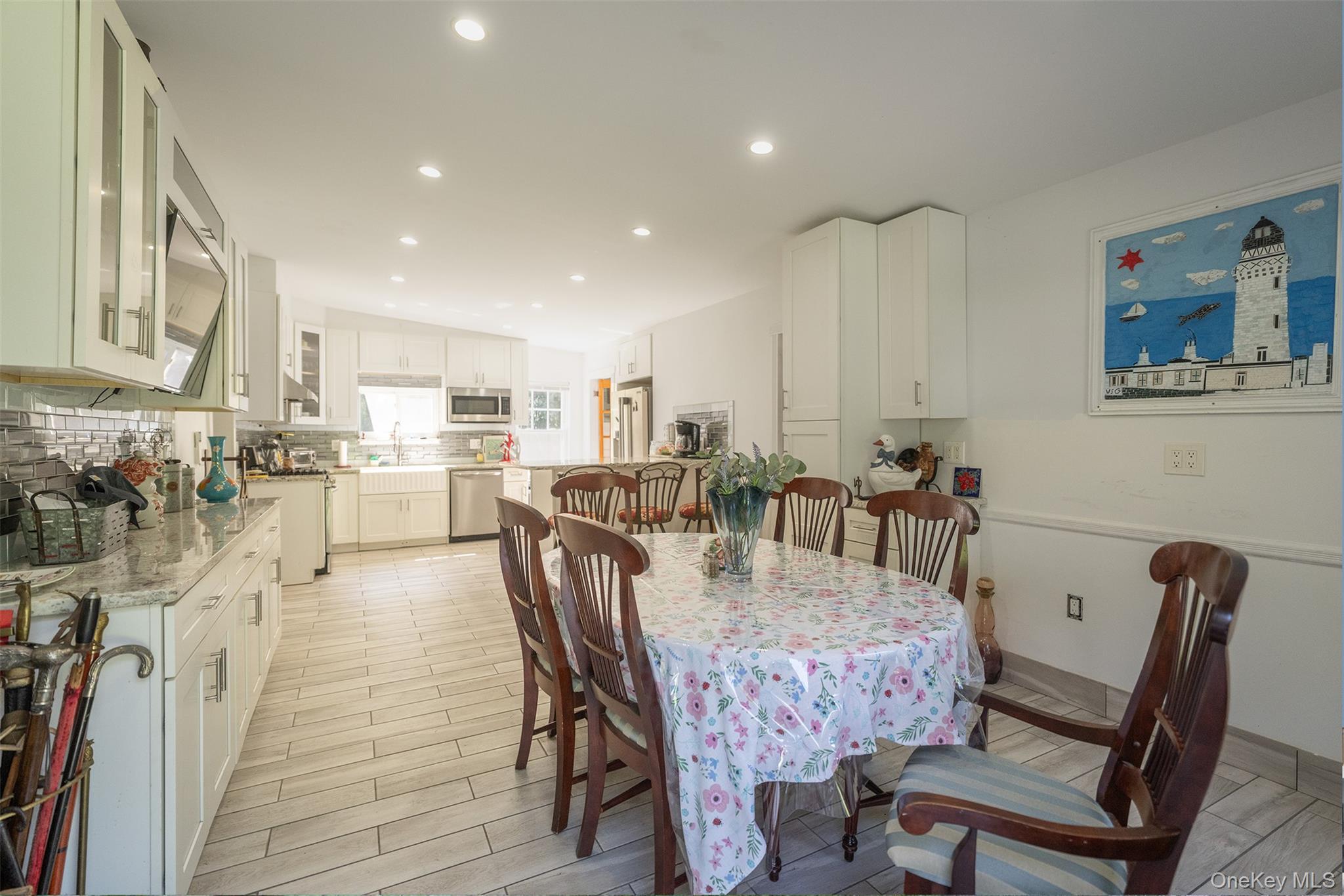 Single Family Main Road Suffolk County, NY 11957, MLS-1029031-8