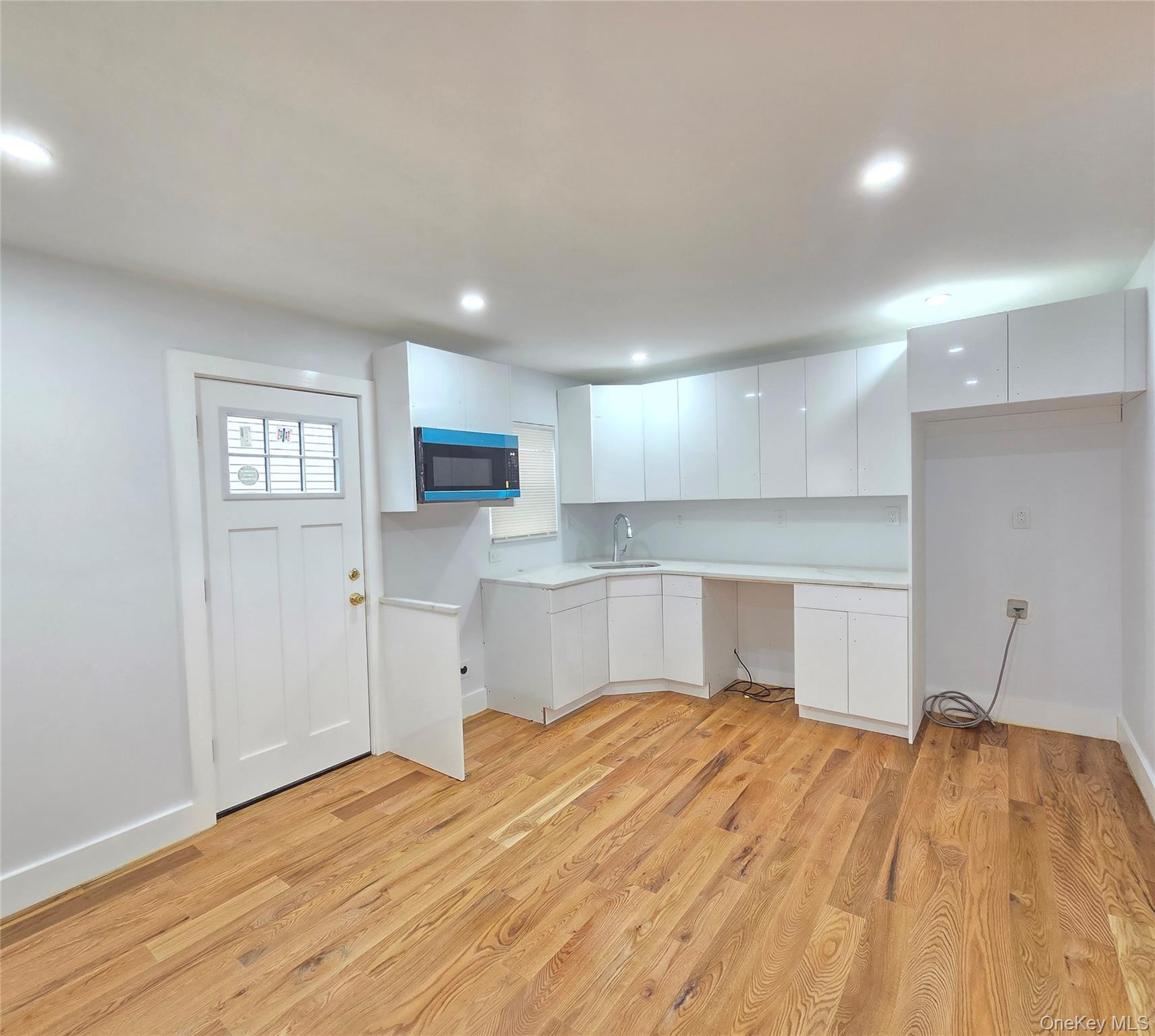 Single Family 132nd Avenue  Queens, NY 11413, MLS-1029038-4