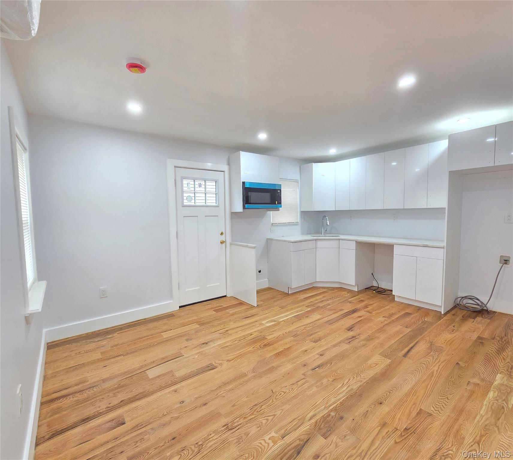 Single Family 132nd Avenue  Queens, NY 11413, MLS-1029038-5