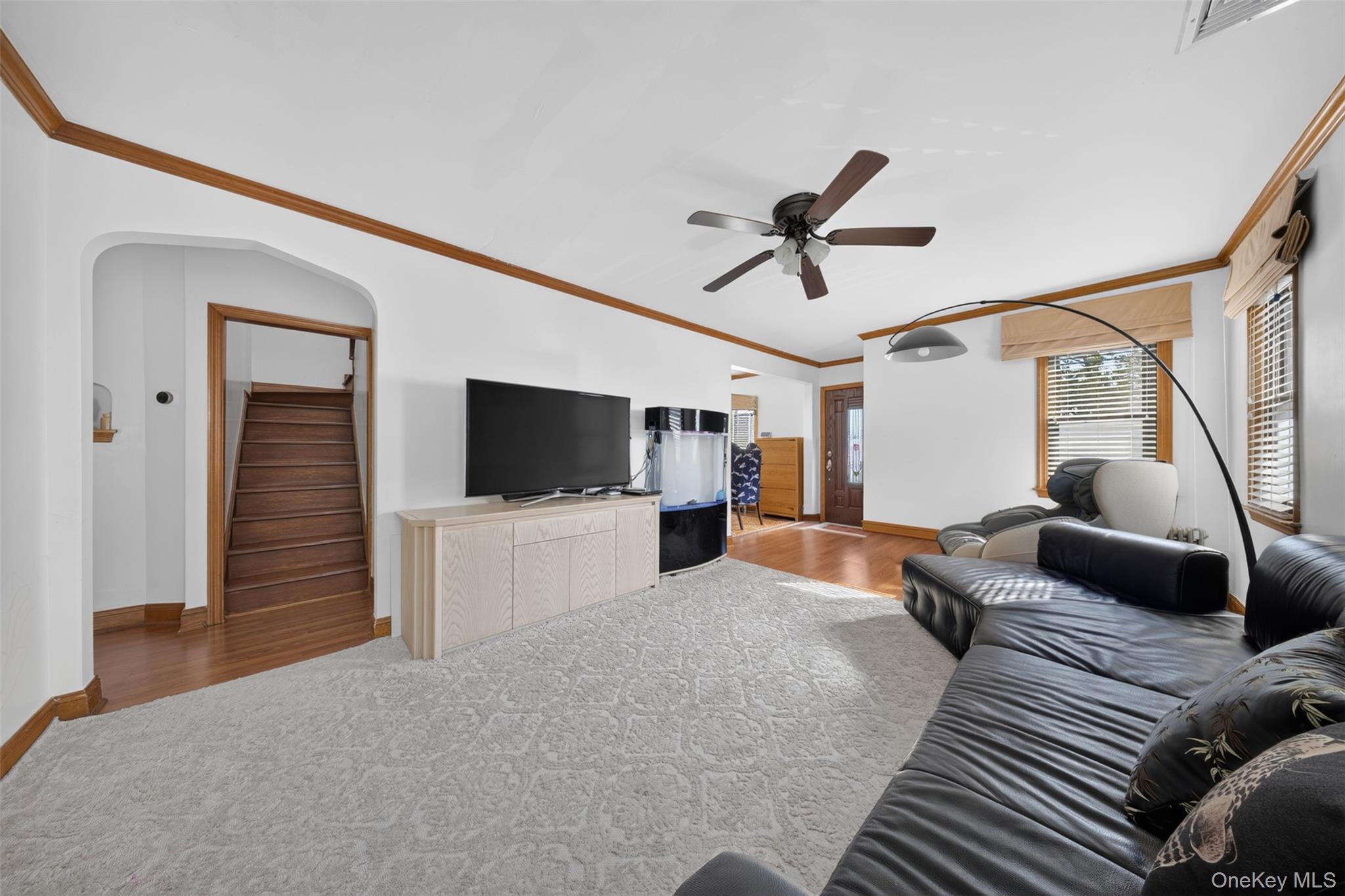 Single Family Pidgeon Meadow Road  Queens, NY 11365, MLS-1029040-8
