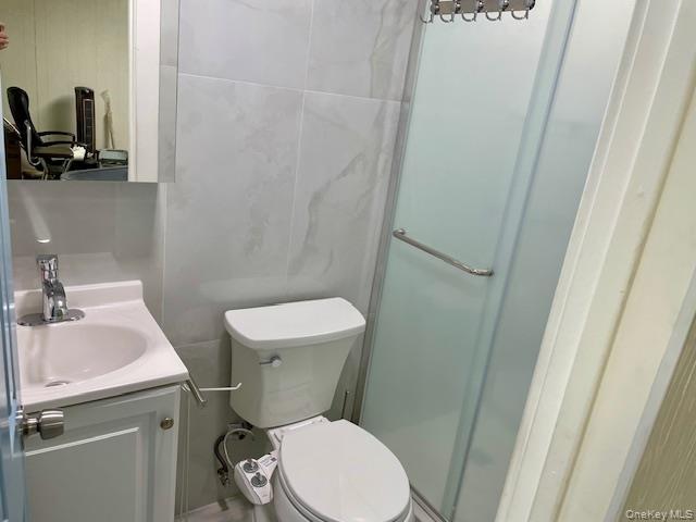 Single Family 43rd Street Queens, NY 11377, MLS-1029063-11