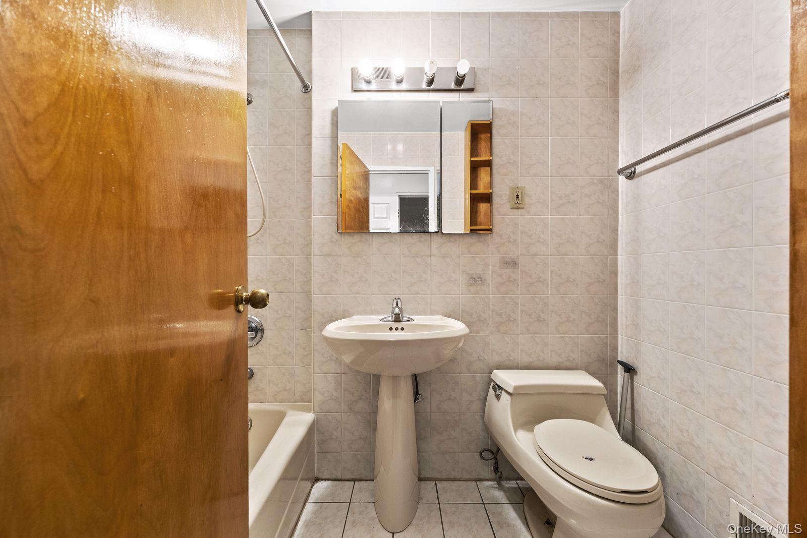Single Family 45th Drive  Queens, NY 11361, MLS-1029066-5