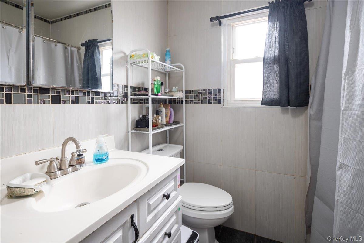 Single Family 168th Street Queens, NY 11358, MLS-1029076-10