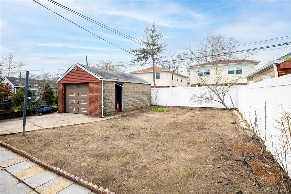 Single Family 168th Street Queens, NY 11358, MLS-1029076-17