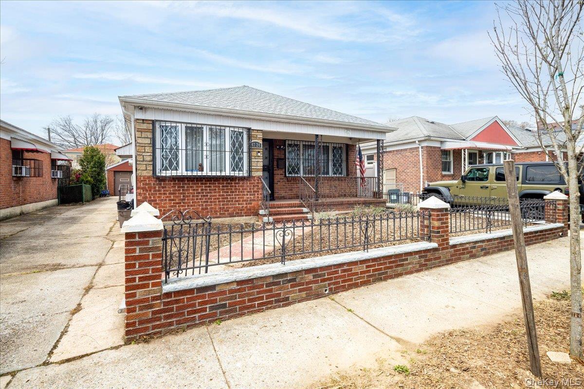 Single Family 168th Street Queens, NY 11358, MLS-1029076-2