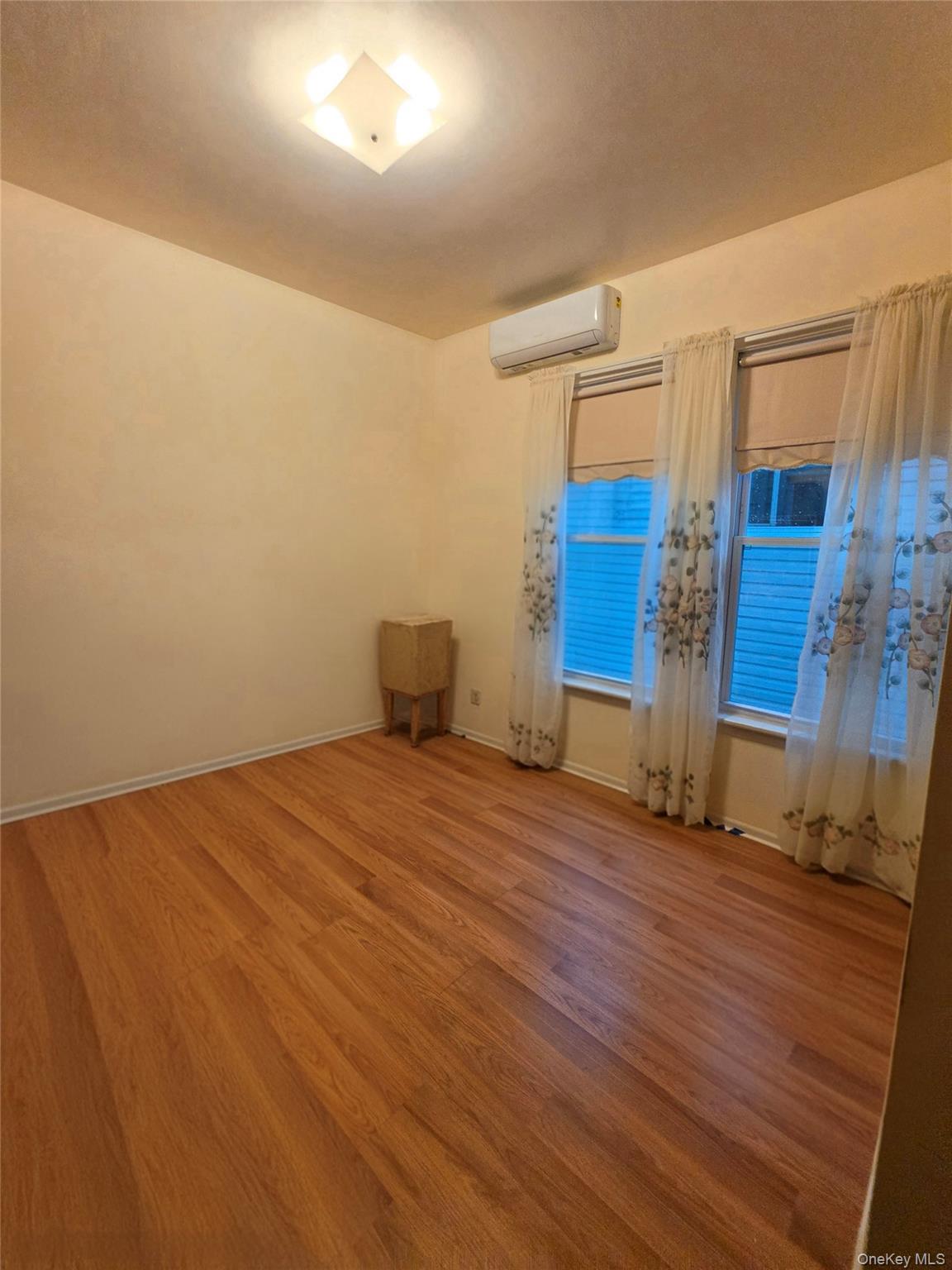 Single Family 102nd Street Queens, NY 11414, MLS-1029116-14