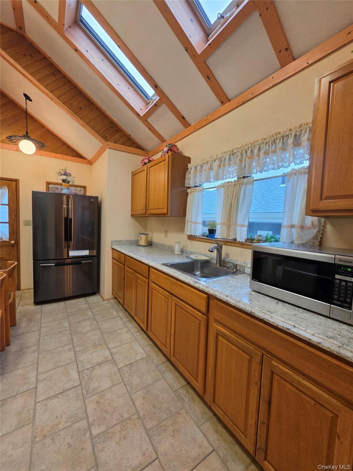 Single Family 102nd Street Queens, NY 11414, MLS-1029116-5