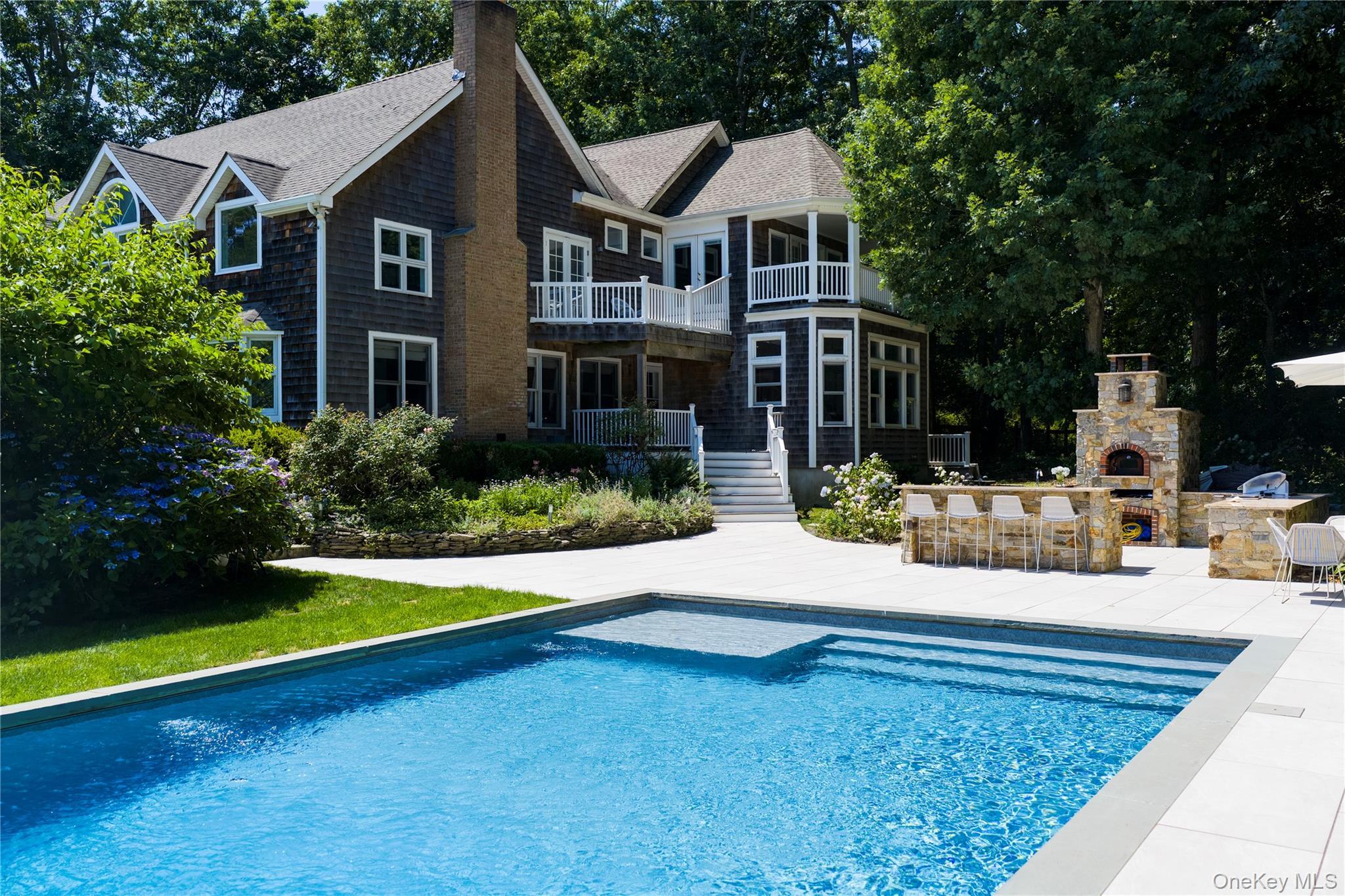 Single Family Noyack Path  Suffolk County, NY 11976, MLS-1029122-2