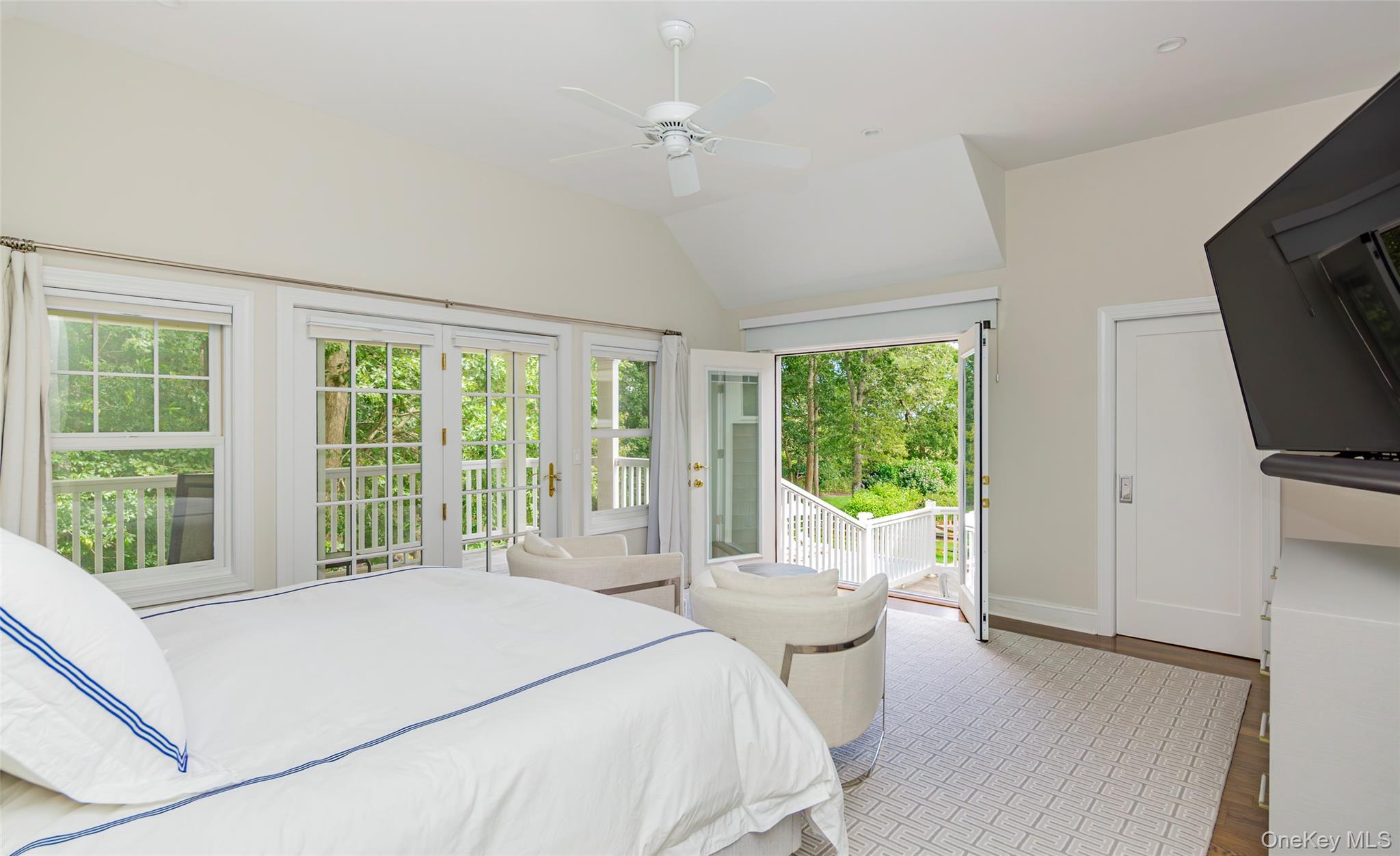 Single Family Noyack Path  Suffolk County, NY 11976, MLS-1029122-26