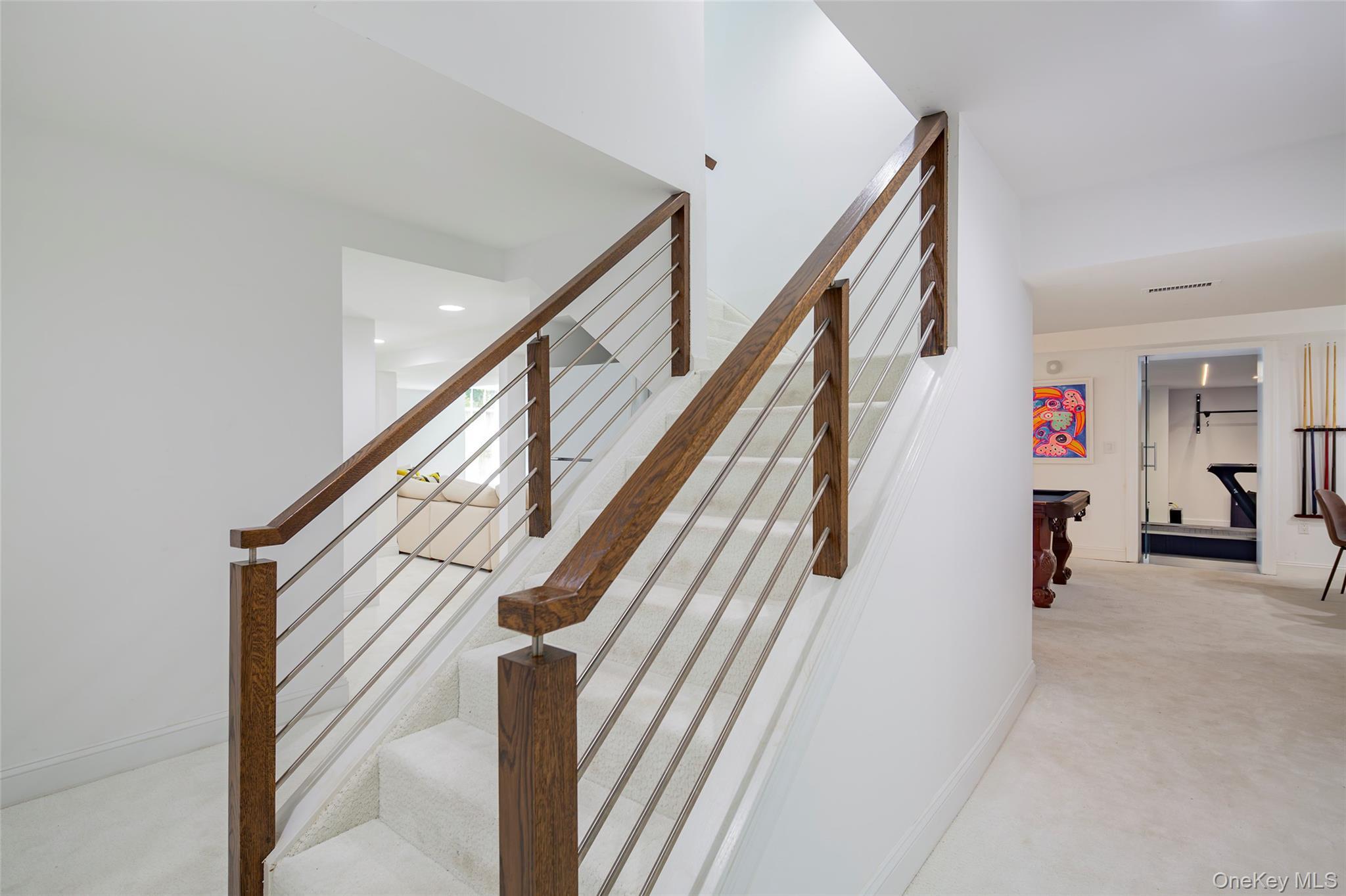 Single Family Noyack Path  Suffolk County, NY 11976, MLS-1029122-32
