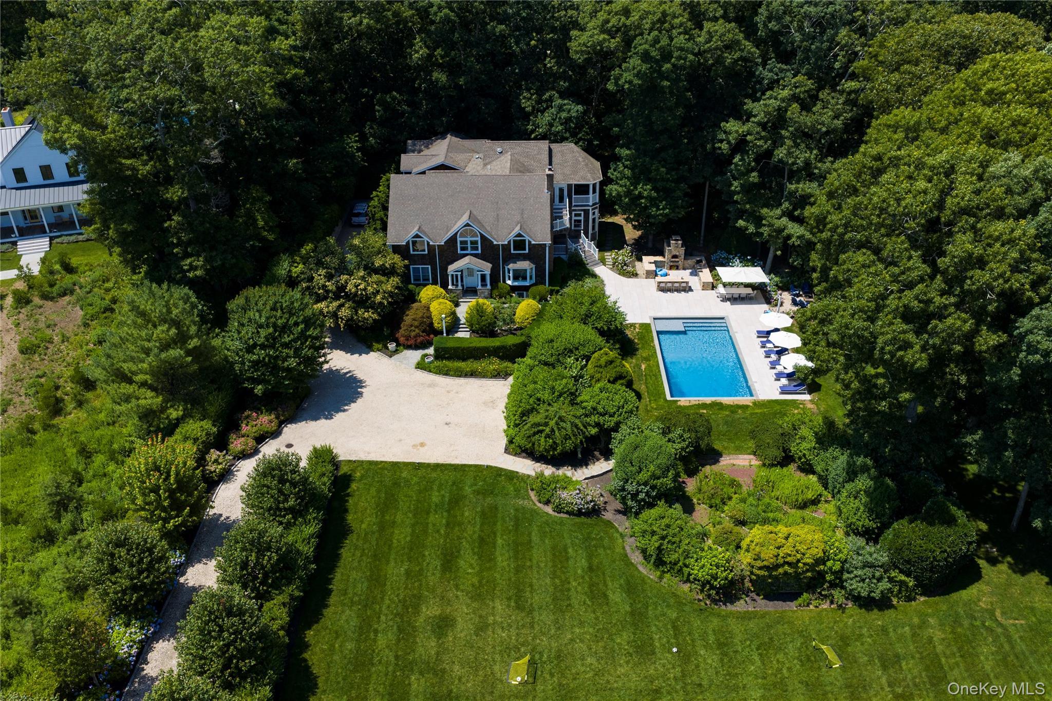 Single Family Noyack Path  Suffolk County, NY 11976, MLS-1029122-4