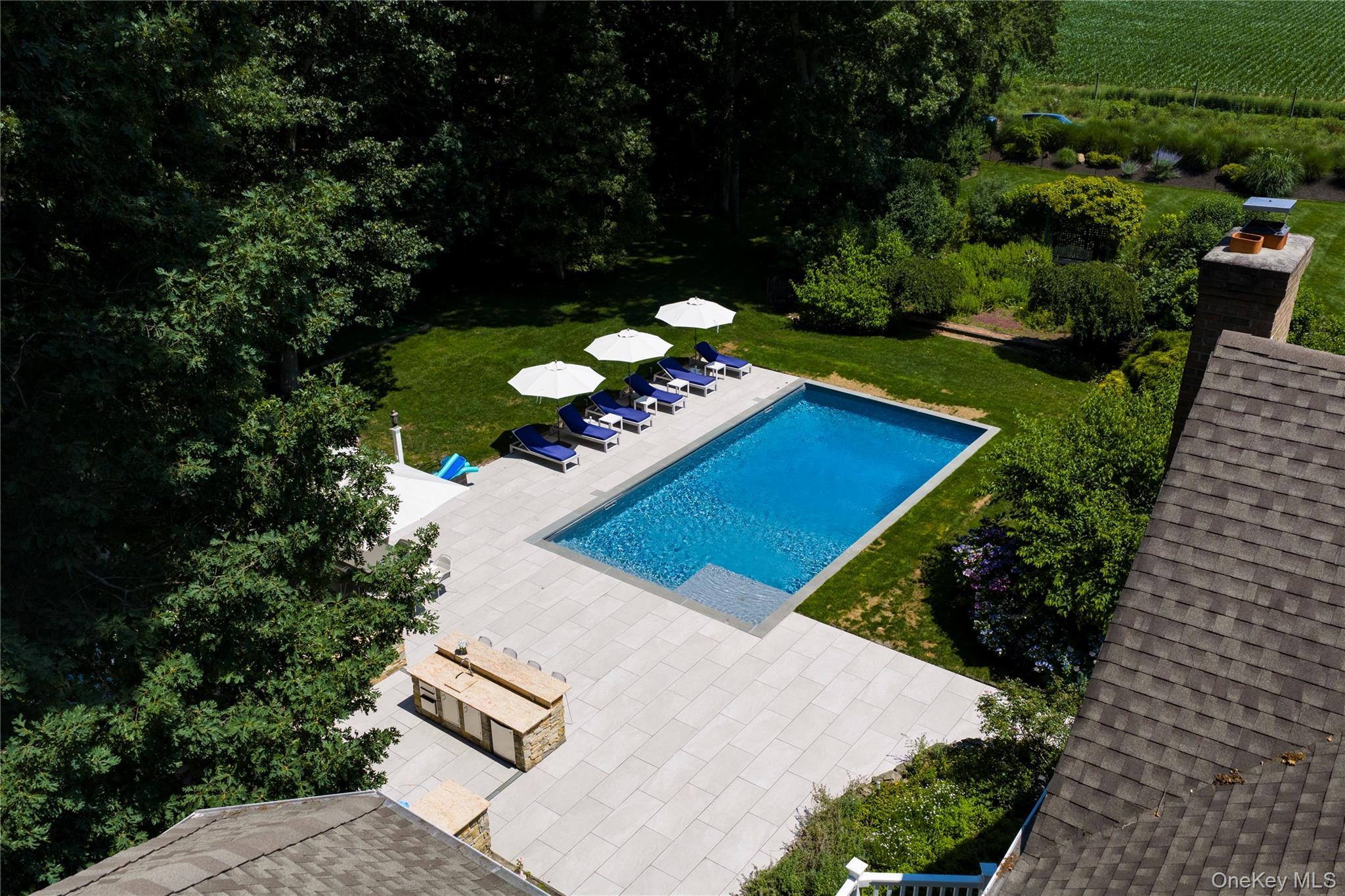 Single Family Noyack Path  Suffolk County, NY 11976, MLS-1029122-41
