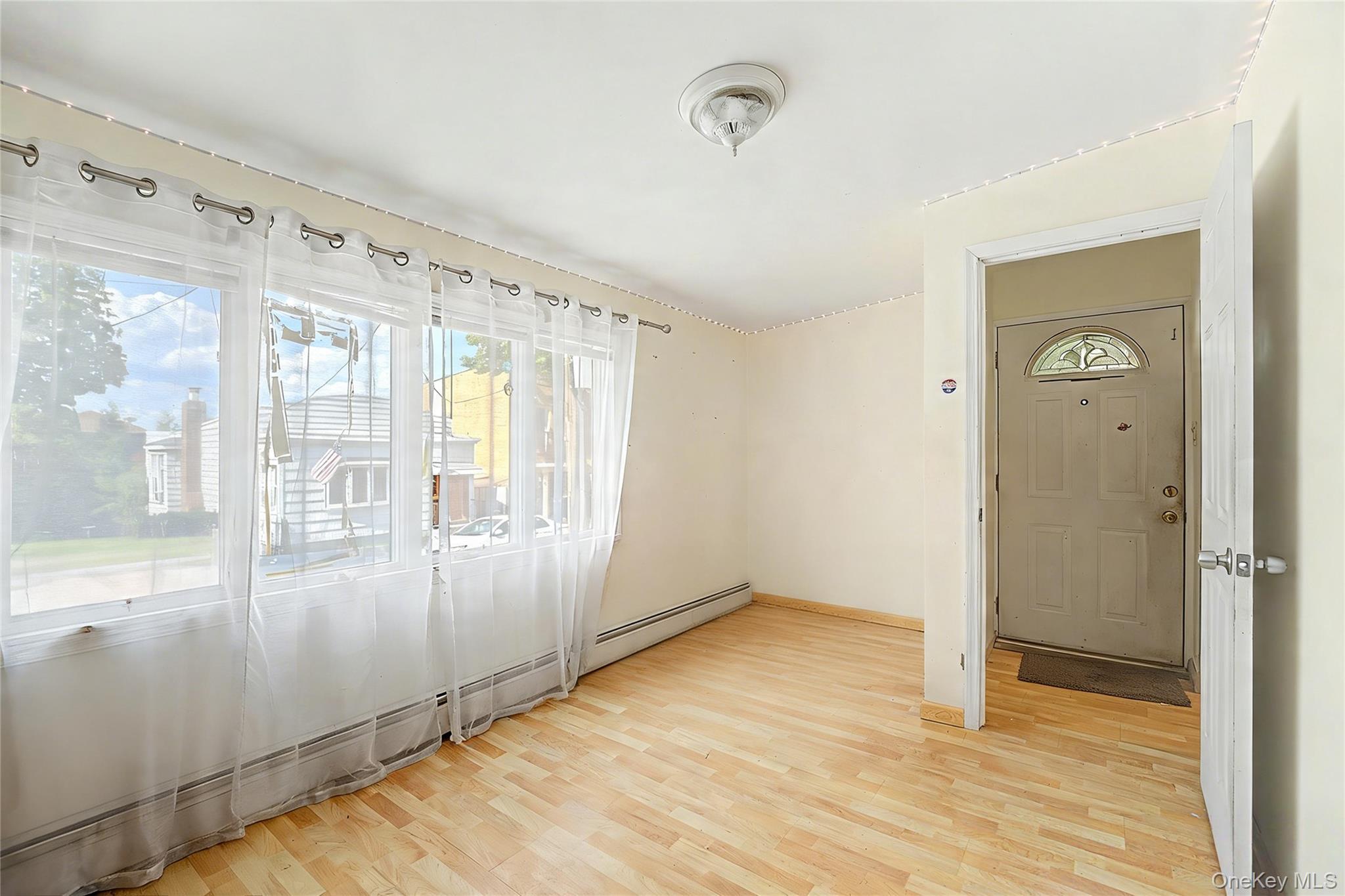 Single Family 52nd Drive  Queens, NY 11378, MLS-1029126-4