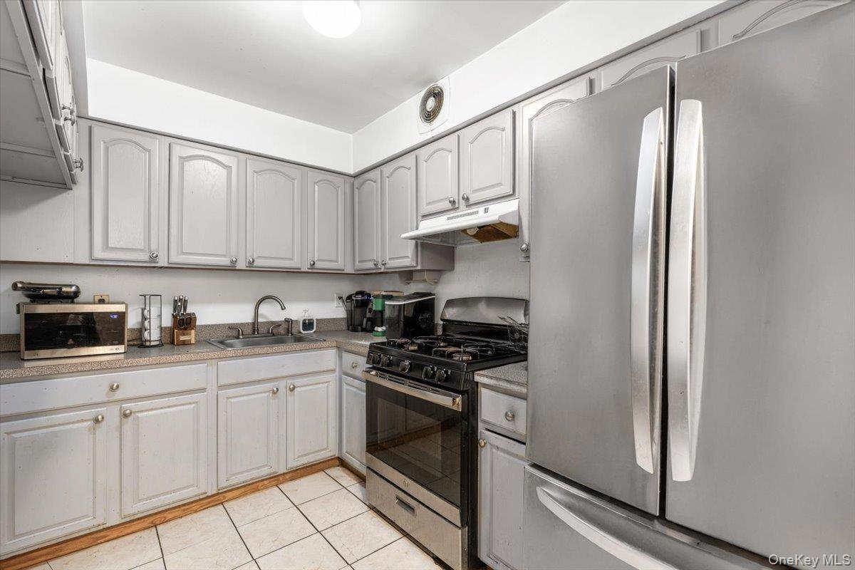 Single Family Cauldwell Avenue  Bronx, NY 10456, MLS-1029127-18