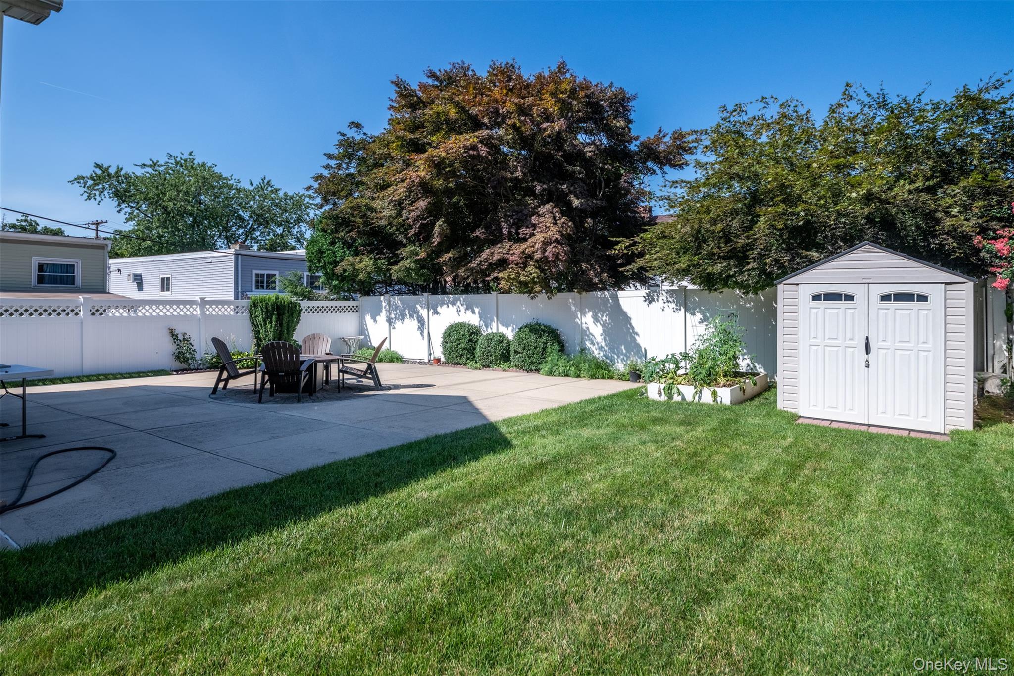 Single Family Mc Owen Avenue Bronx, NY 10475, MLS-1029132-3